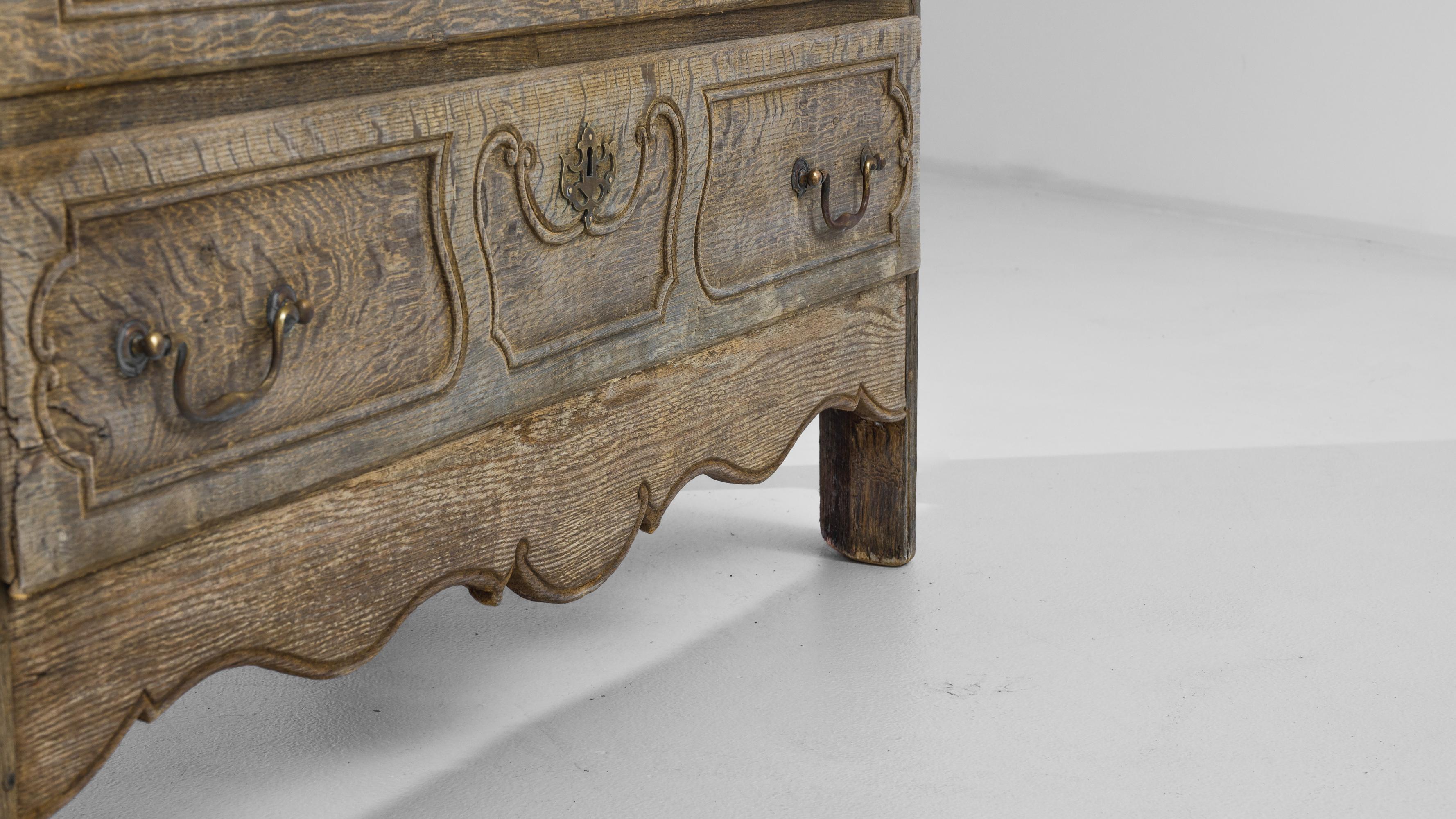 1850s French Oak Chest of Drawers 3