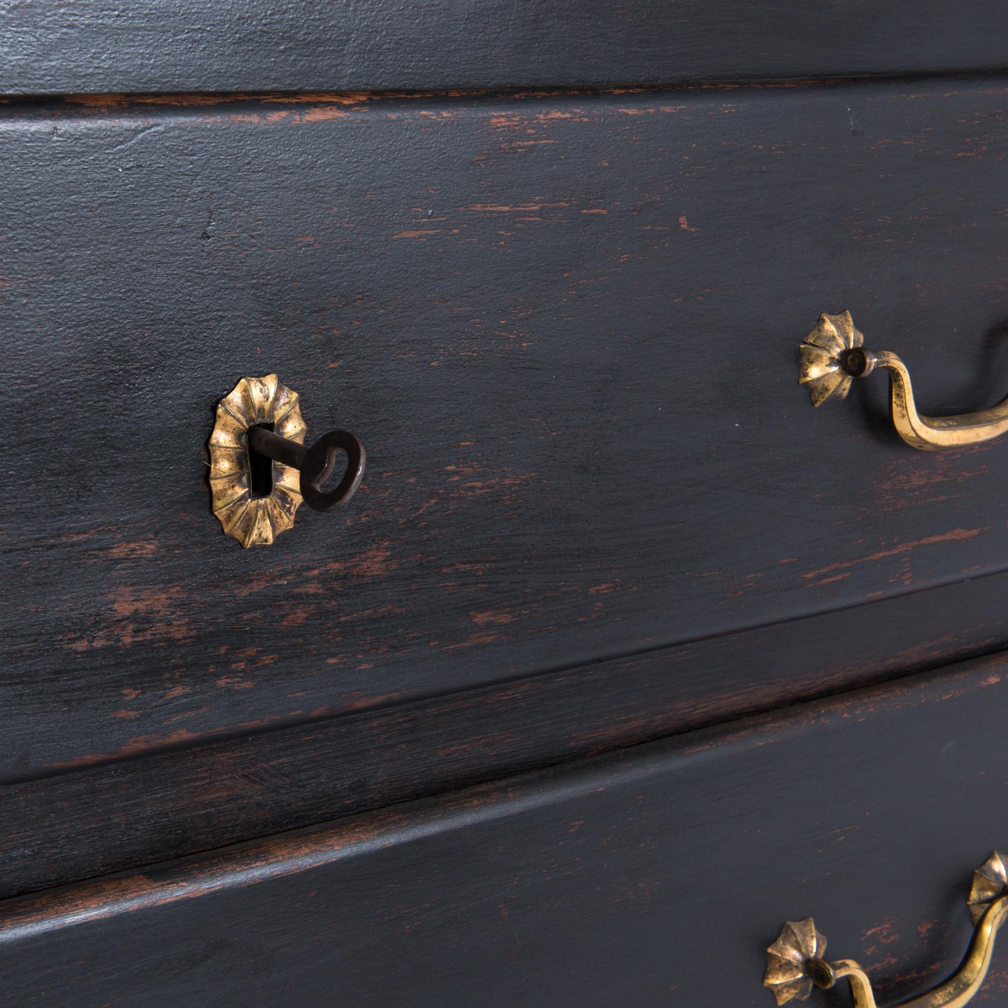 1850s French Wood and Marble Chest of Drawers 2