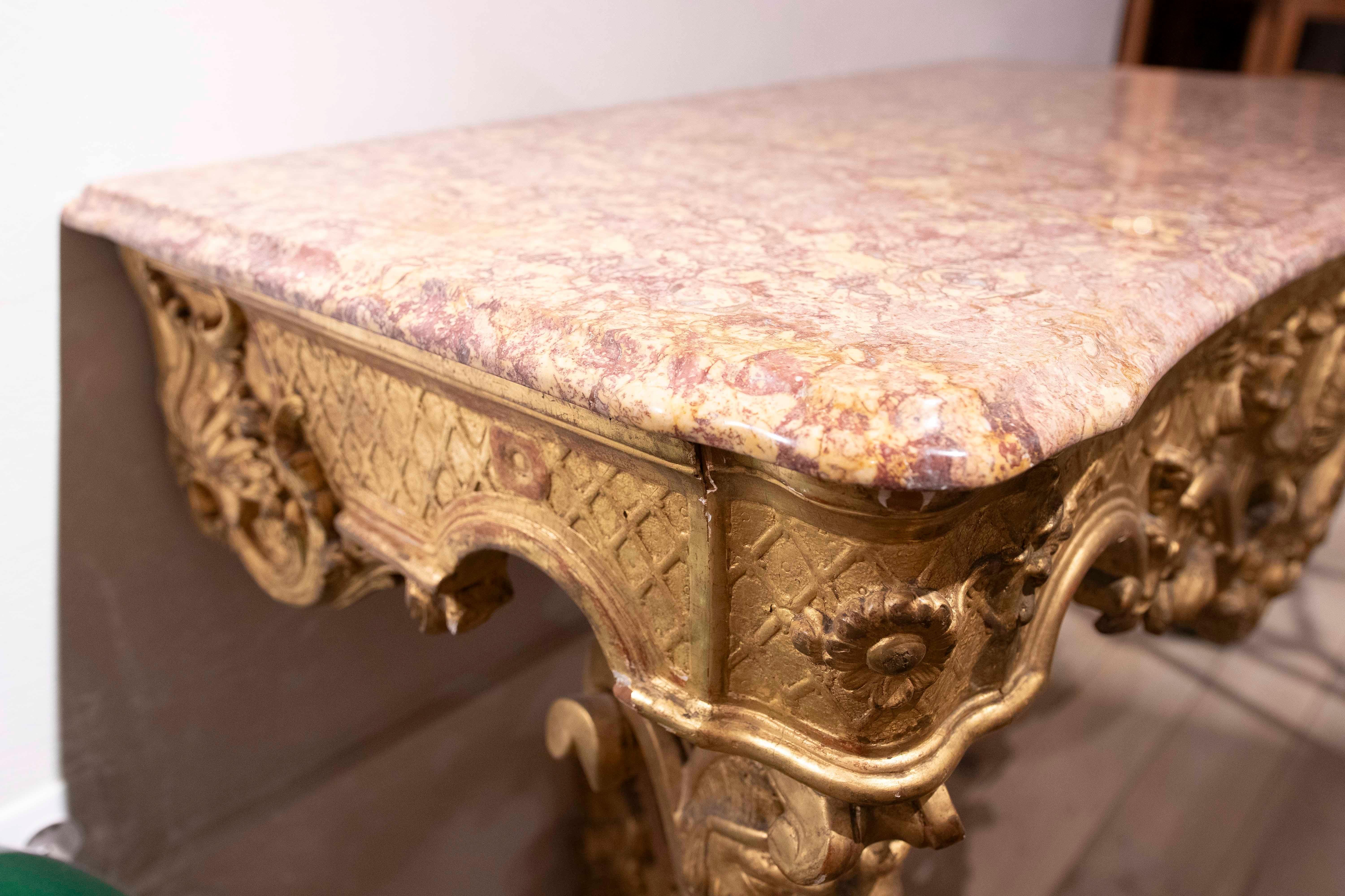 1850s Gold Baroque Console with Pink Marble Top For Sale 5