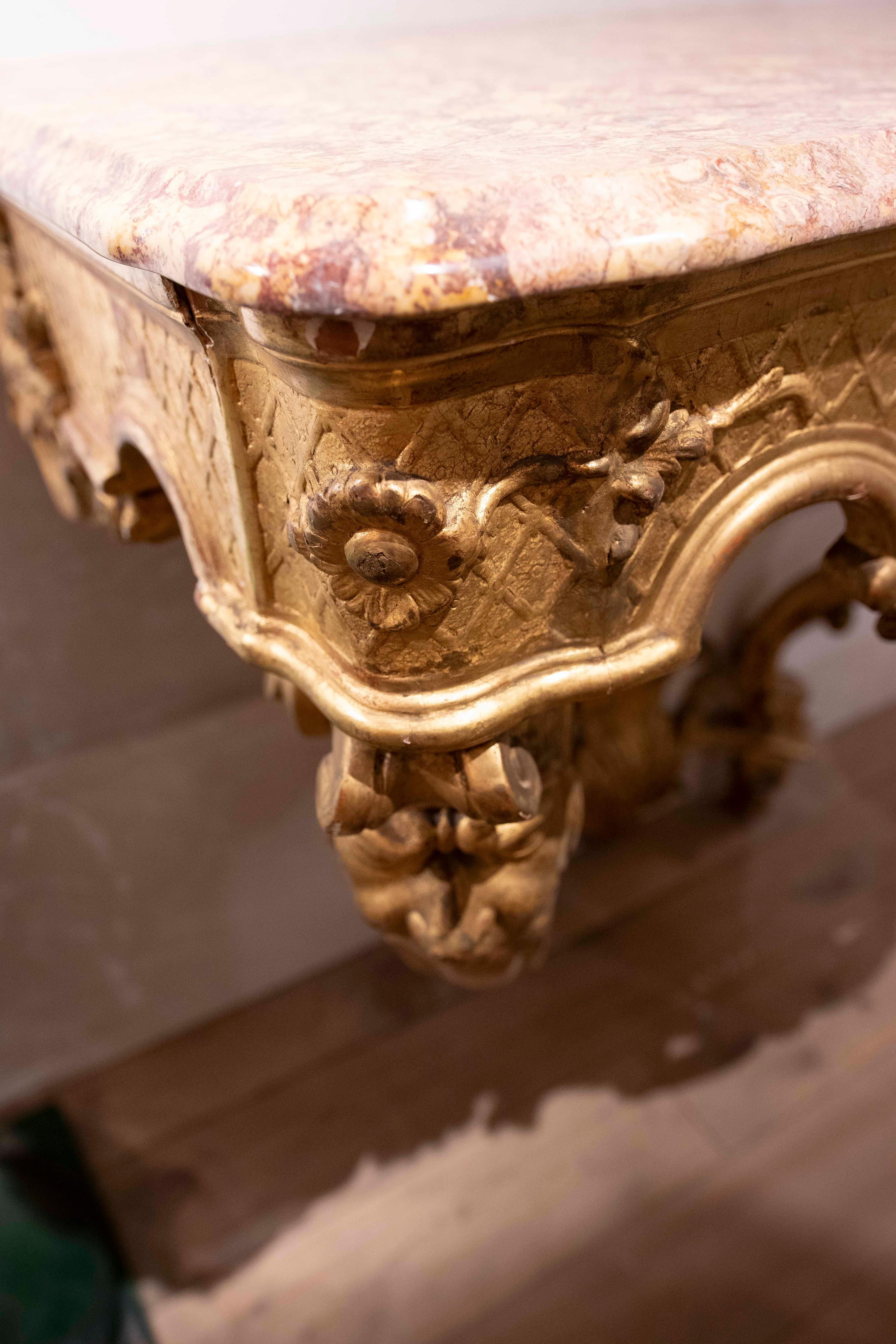1850s Gold Baroque Console with Pink Marble Top For Sale 6