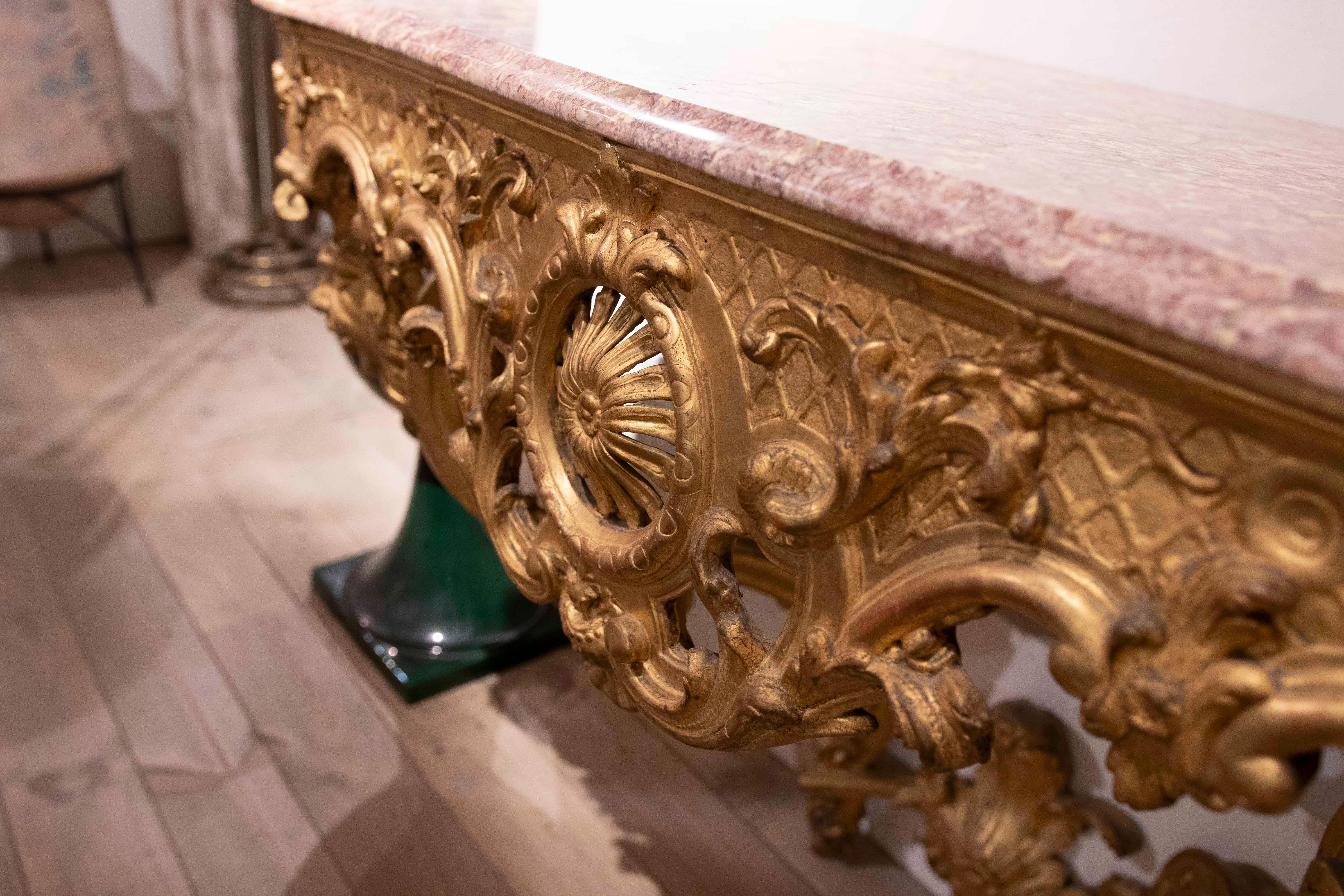 1850s Gold Baroque Console with Pink Marble Top For Sale 3