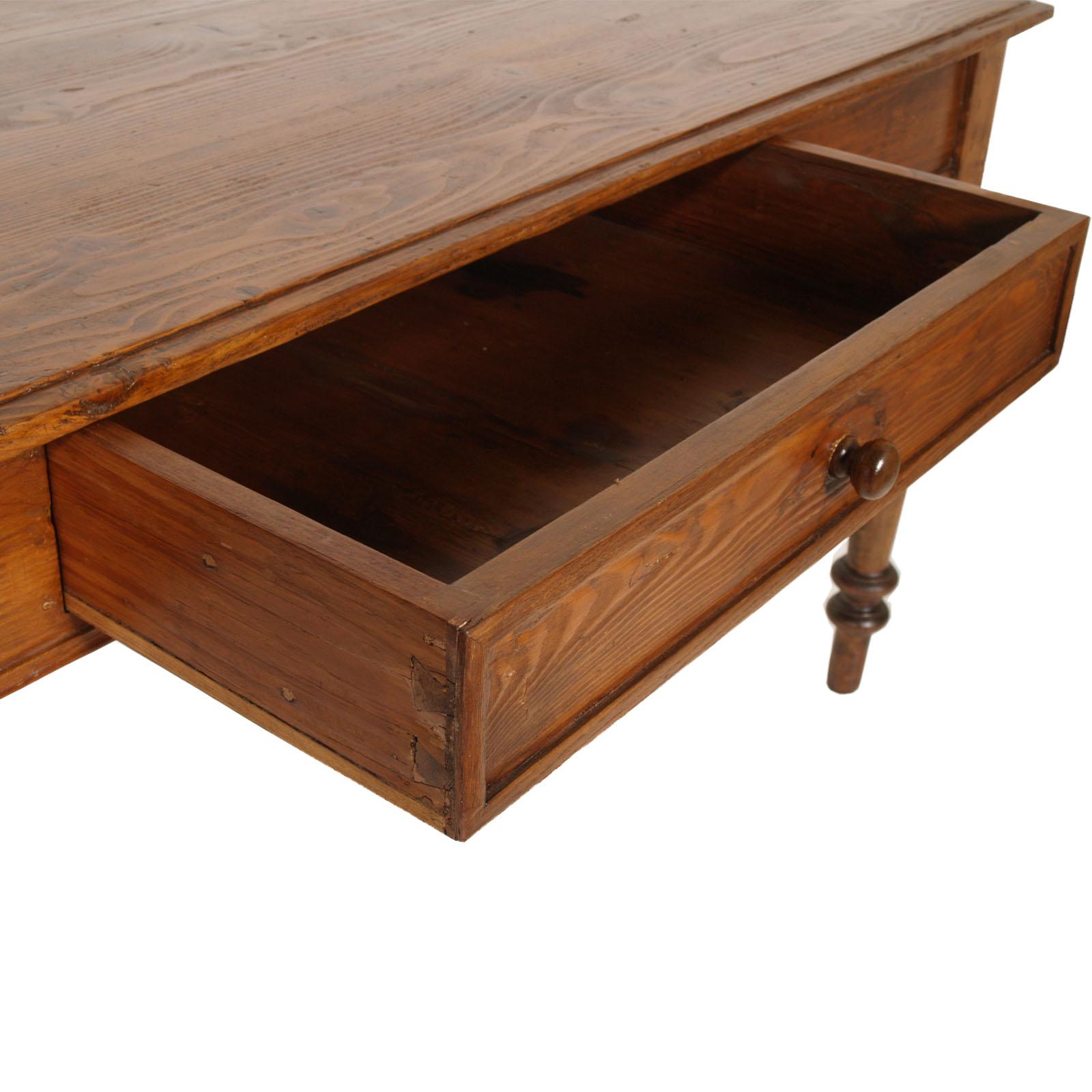 Mid-19th century Italian neoclassic one drawer table or desk in solid larch, polished to wax. An antique and experienced table indicated and suitable for a modern kitchen.
The beauty and charm of this original 19th century table embellishes any