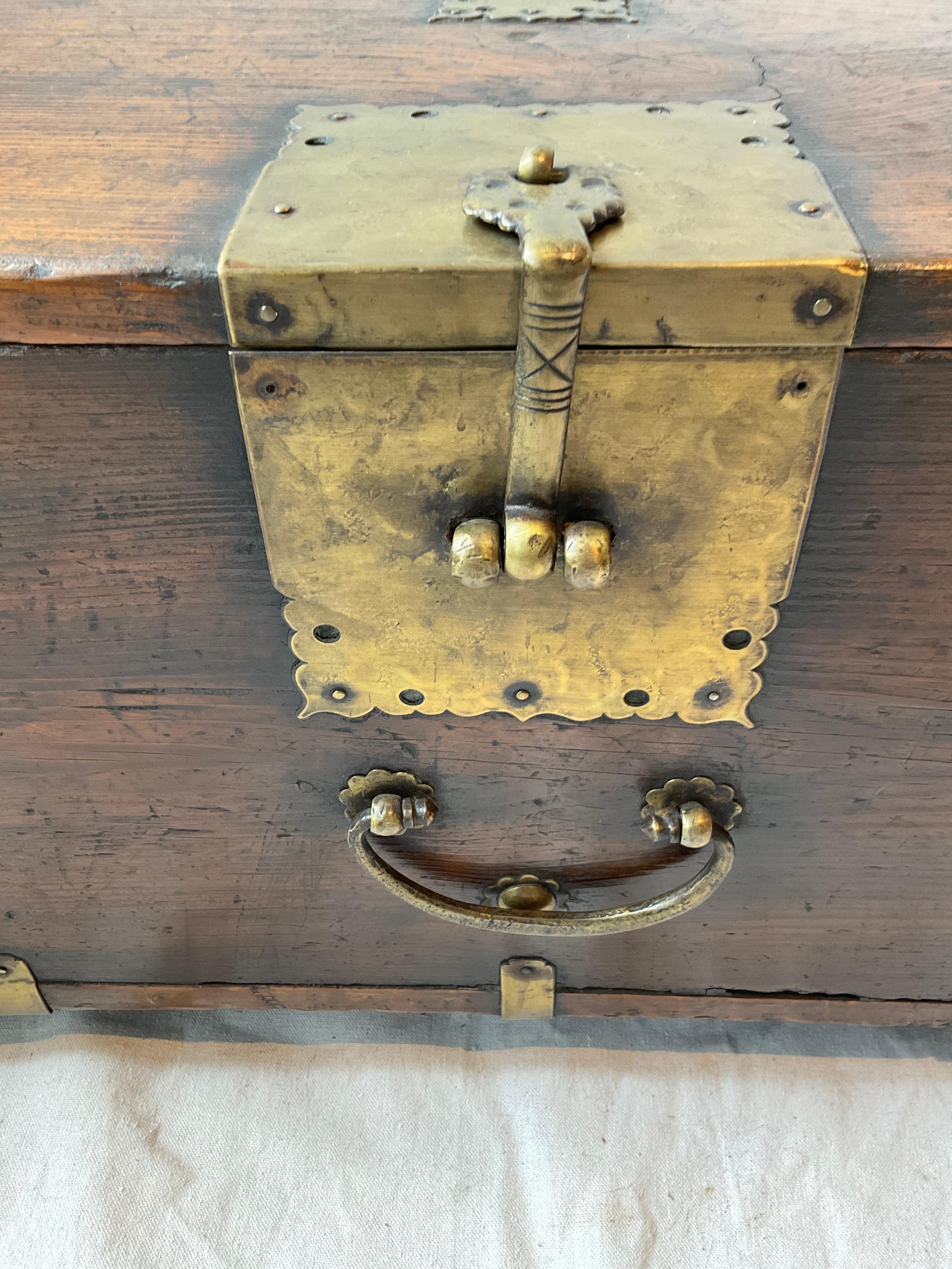 1850s Korean Coin Chest Ton-Kwe in vendita 7