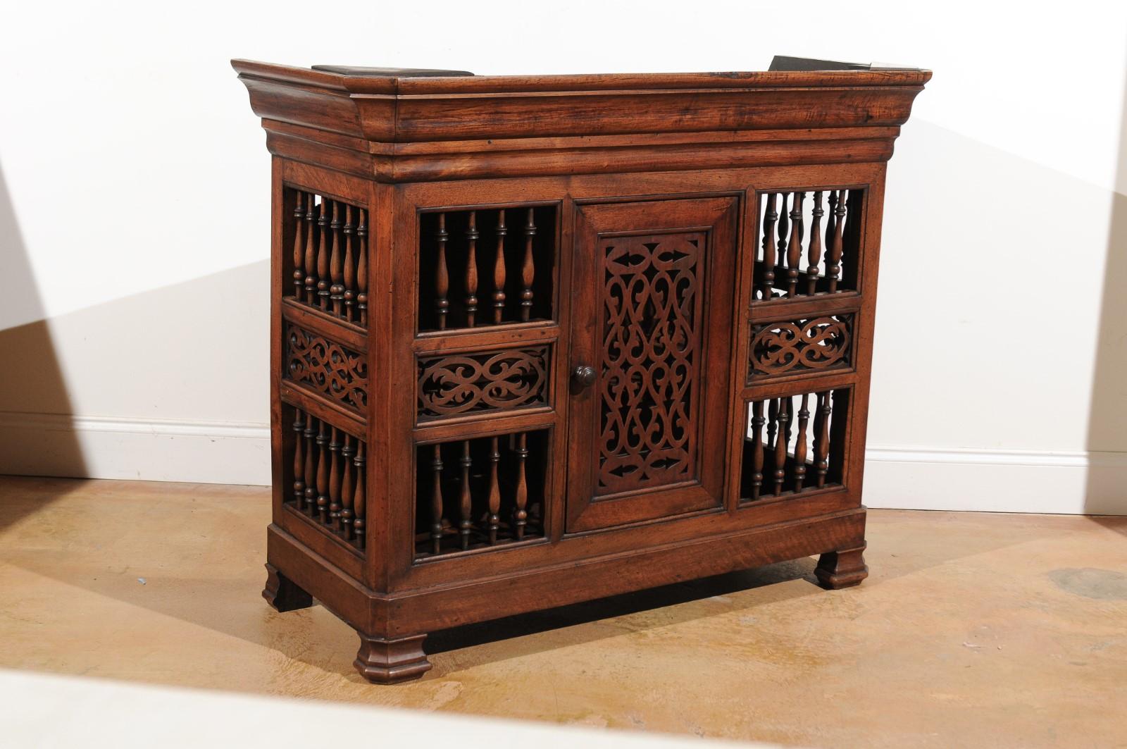 1850s, Louis Philippe French Dauphinoise Walnut Panetière with Openwork Motifs 3