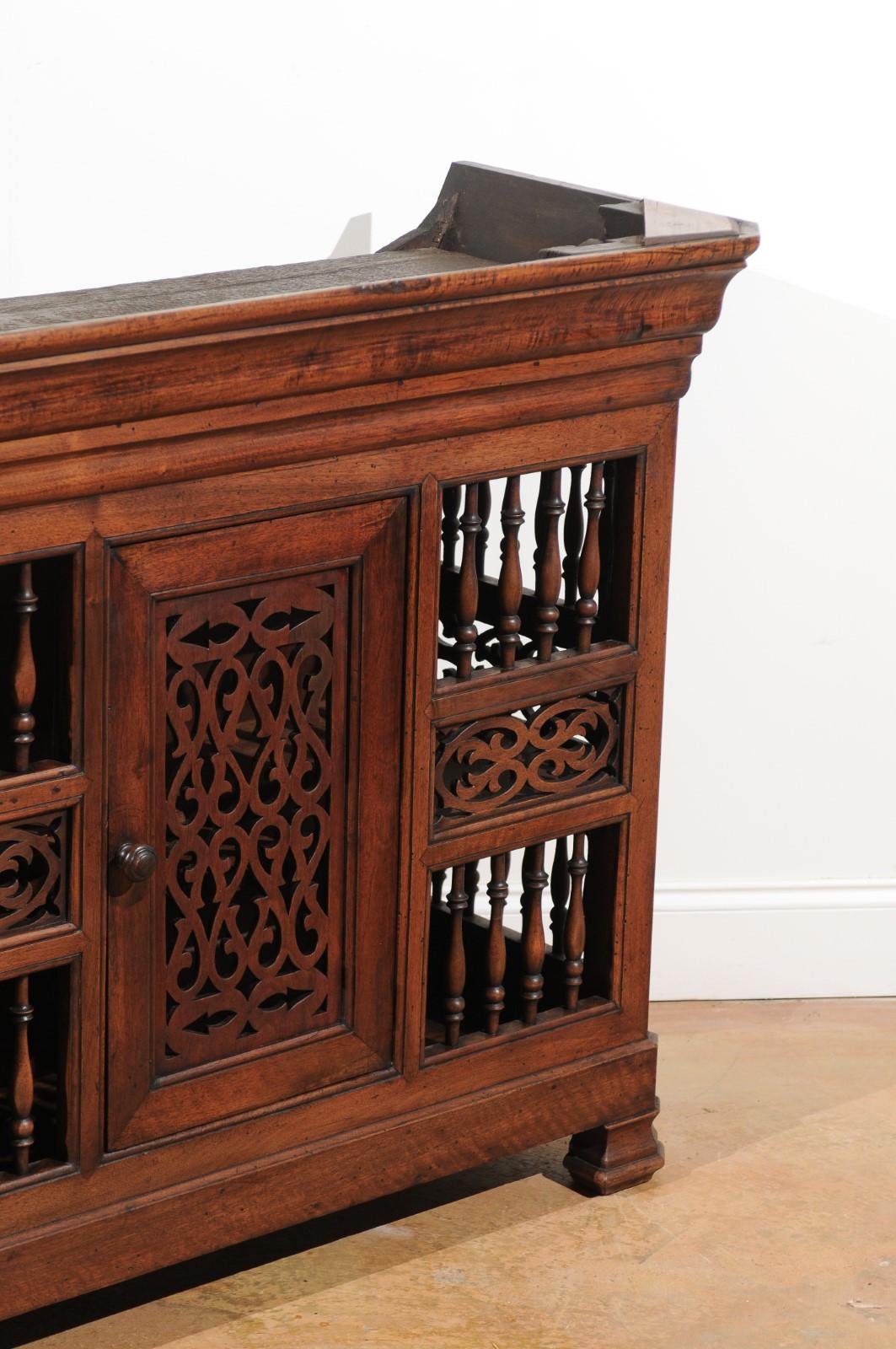 1850s, Louis Philippe French Dauphinoise Walnut Panetière with Openwork Motifs 5