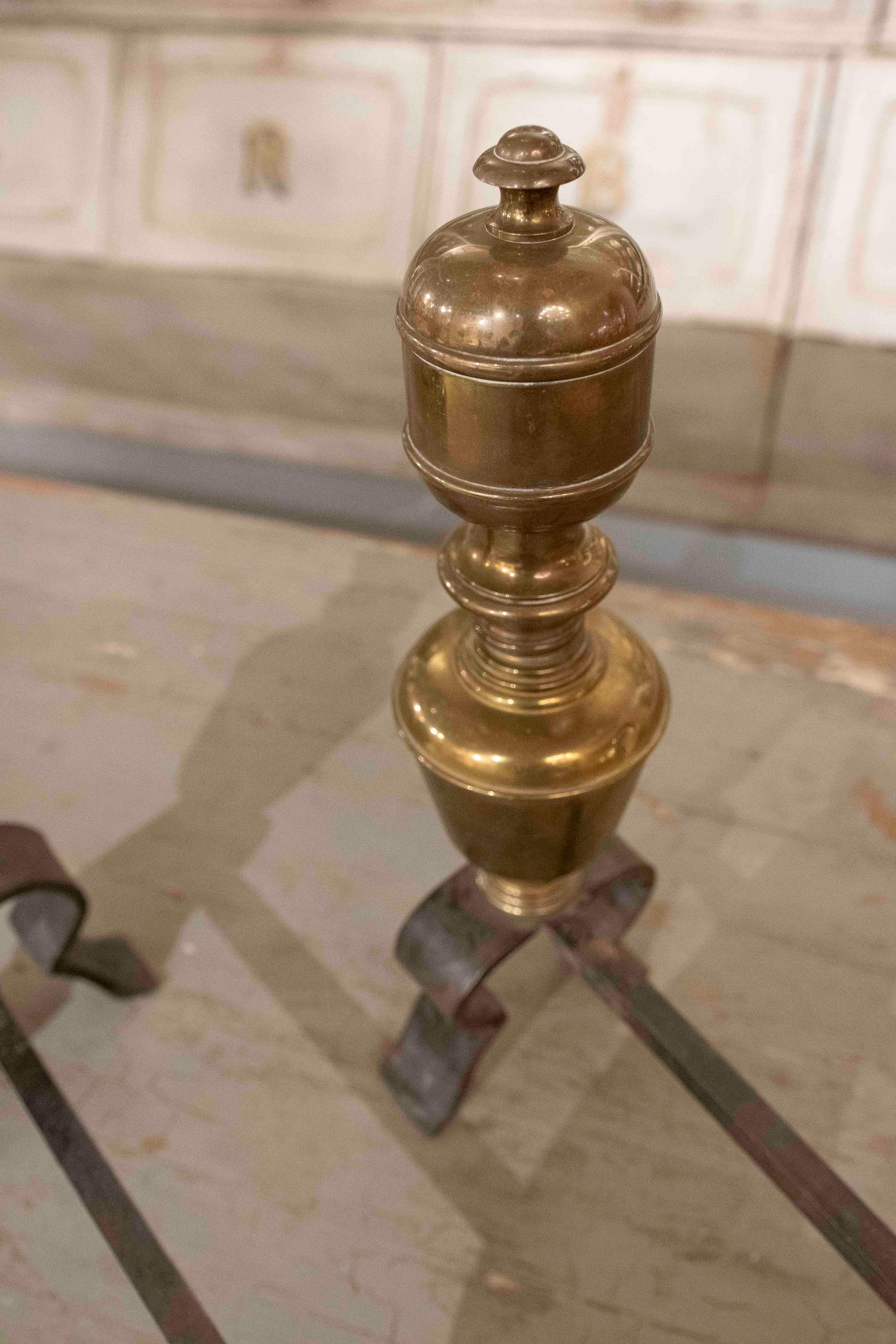 1850s Pair of Bronze and Wrought Iron Fireplace Caps For Sale 13