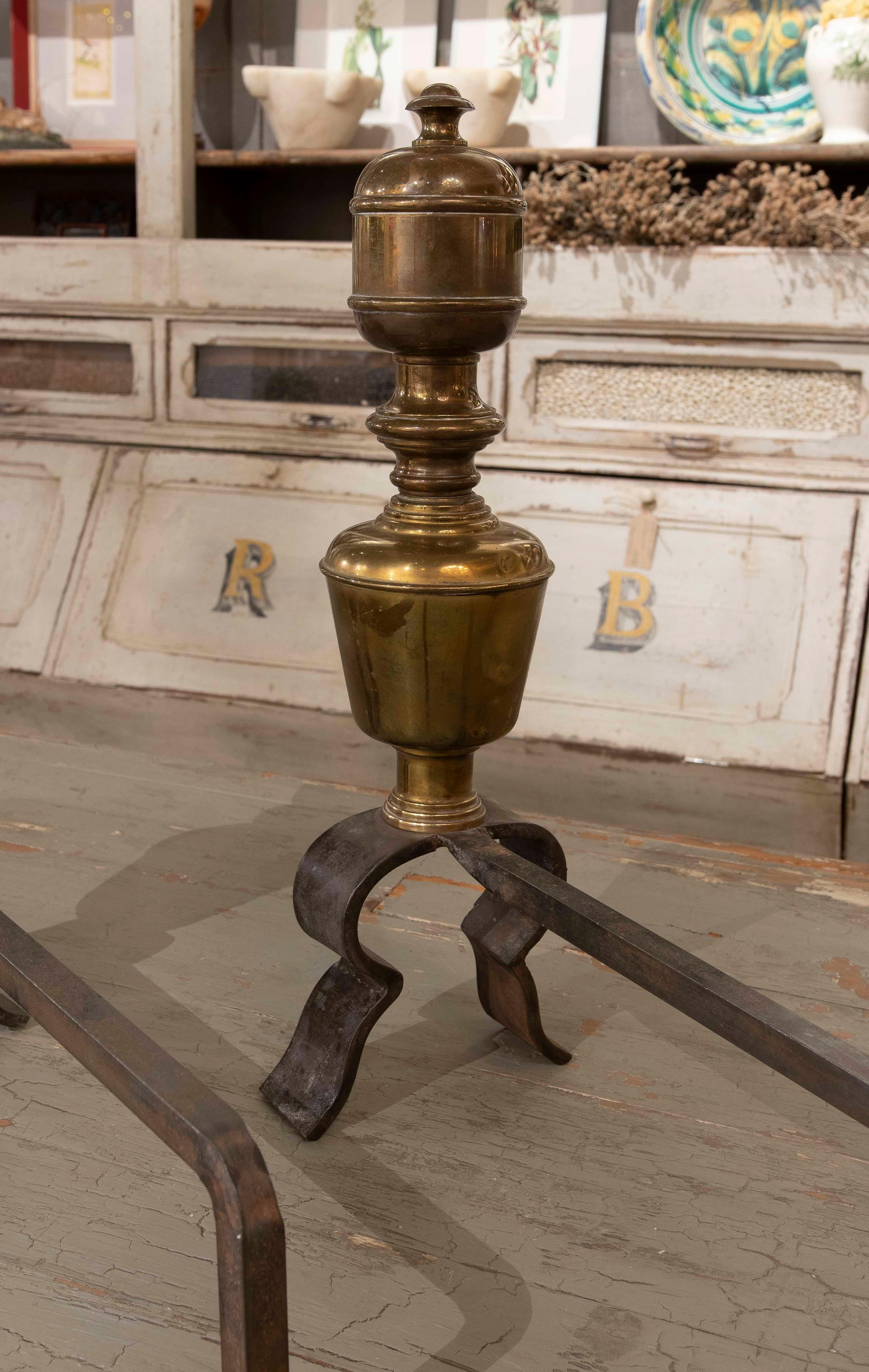 1850s Pair of Bronze and Wrought Iron Fireplace Caps For Sale 4