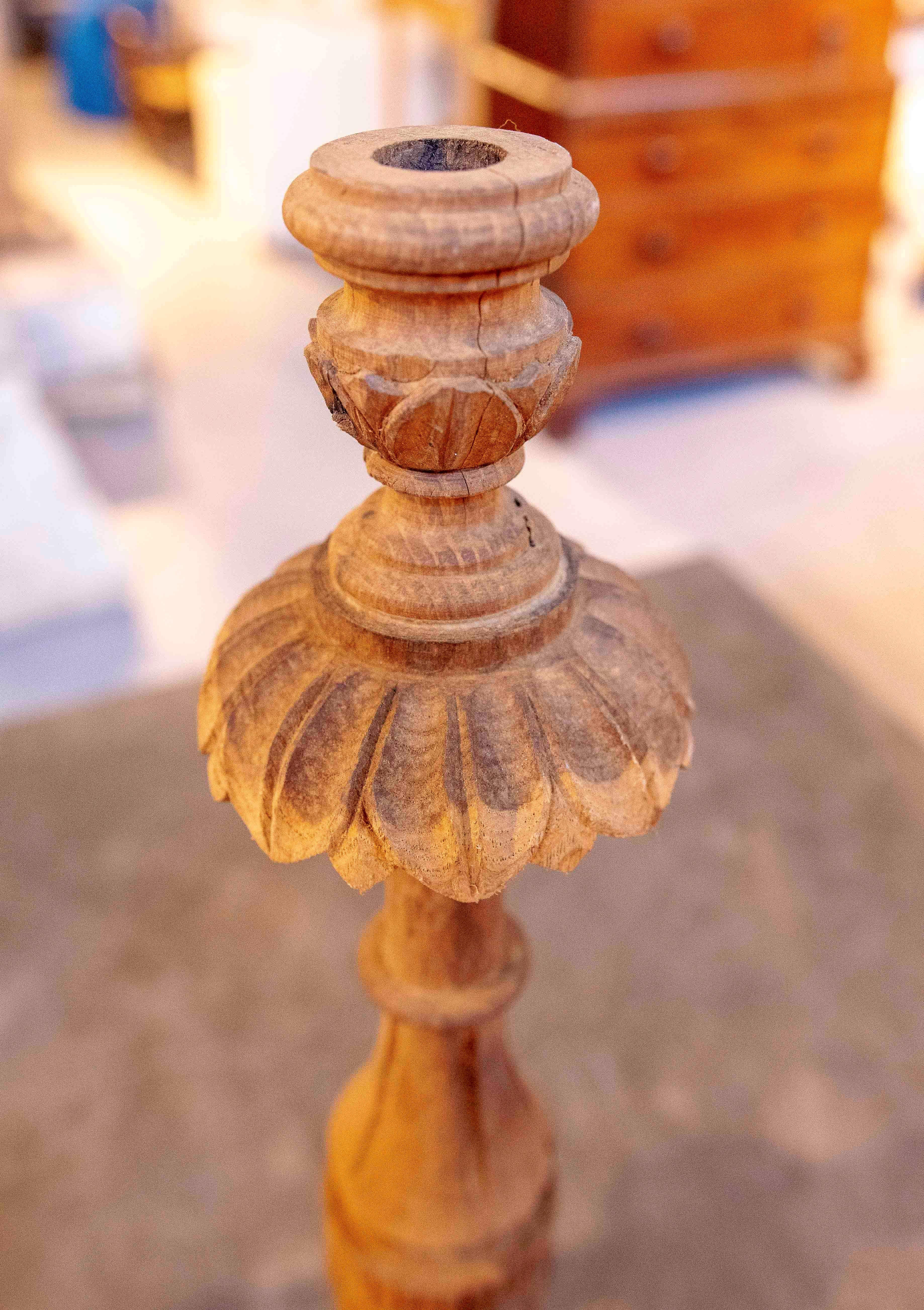1850s Pair of Candlesticks Carved in Natural Wood For Sale 3