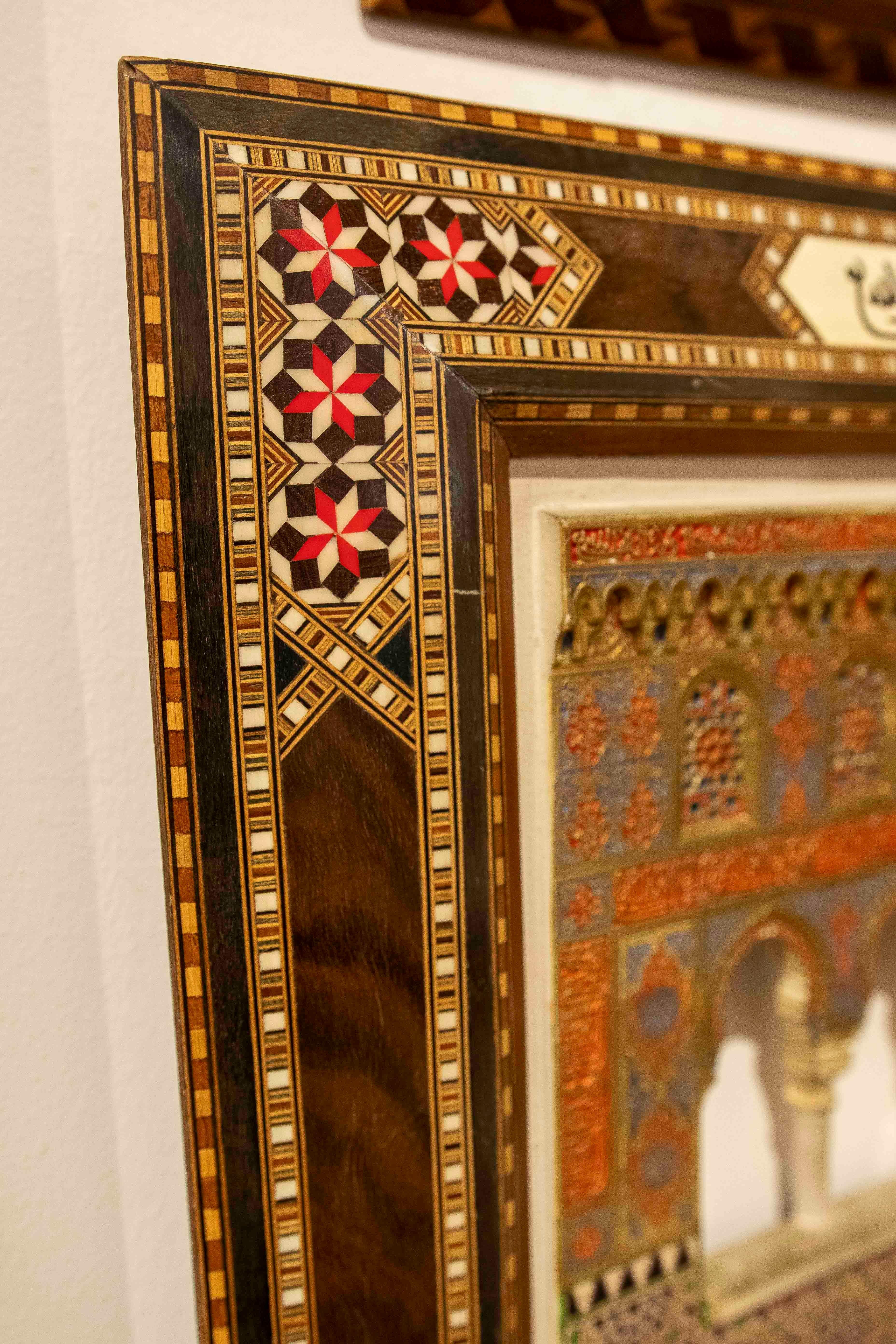 XIXe siècle Modèle en relief en stuc de l'Alhambra datant de 1850 avec un cadre en marqueterie de Grenade en vente