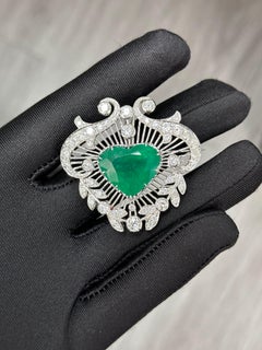18.52 Carat Emerald Brooch in 18K White Gold
