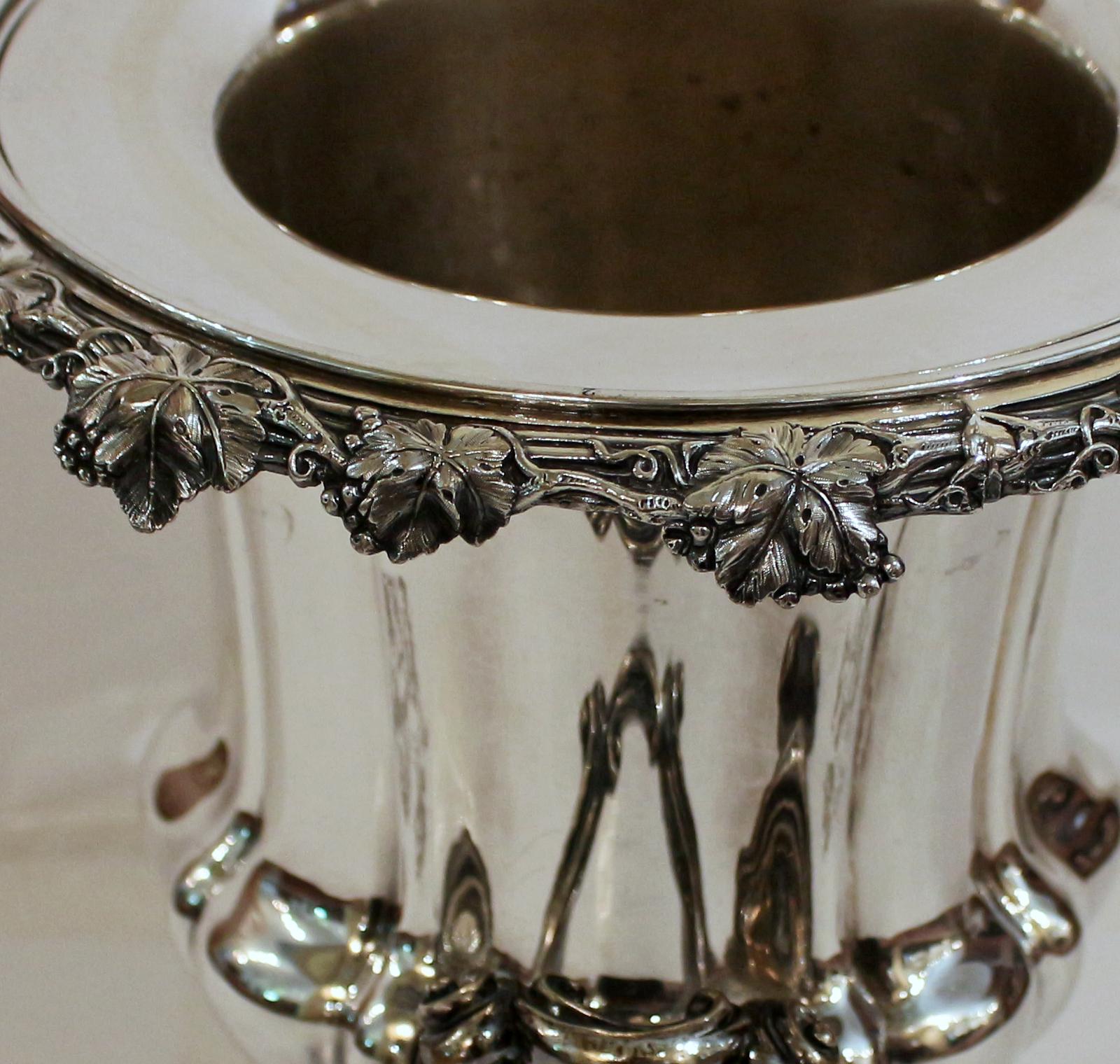 1853 Electroplated Elkington Wine Cooler In Good Condition In Chapel Hill, NC