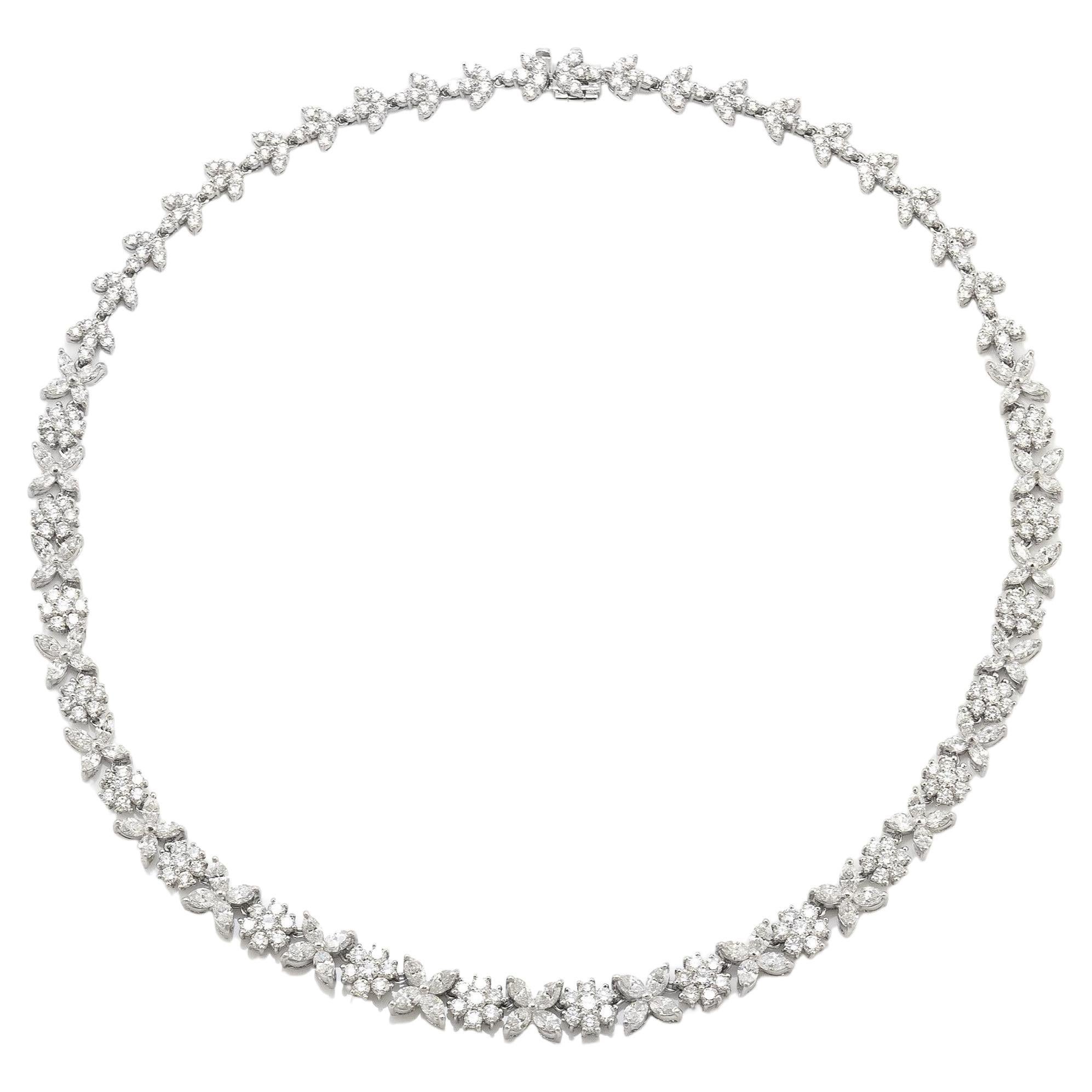 Collier fleurs de 18,56 carats