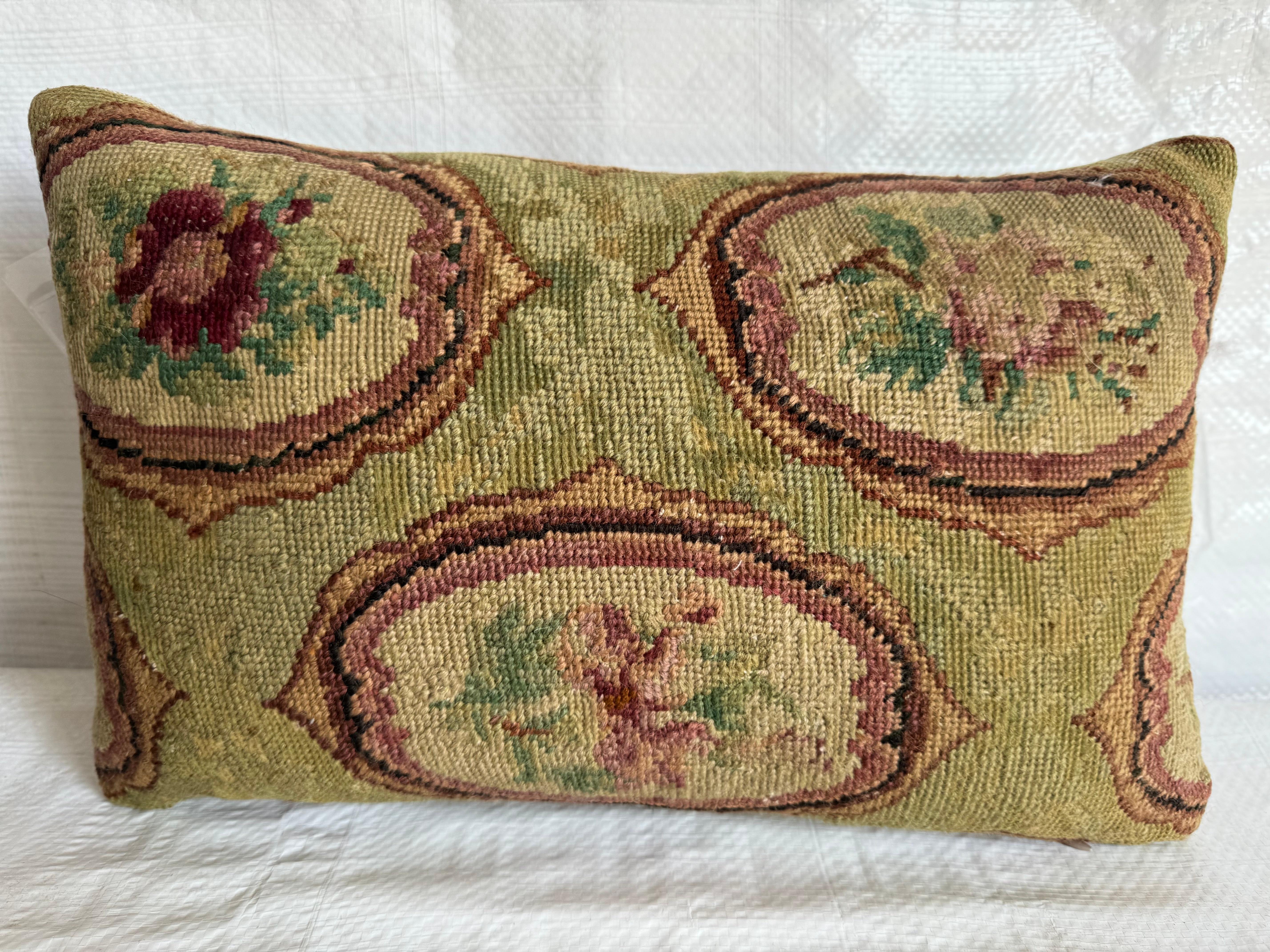 Mid-Century Modern 1856 Coussin à aiguilles anglaises 16