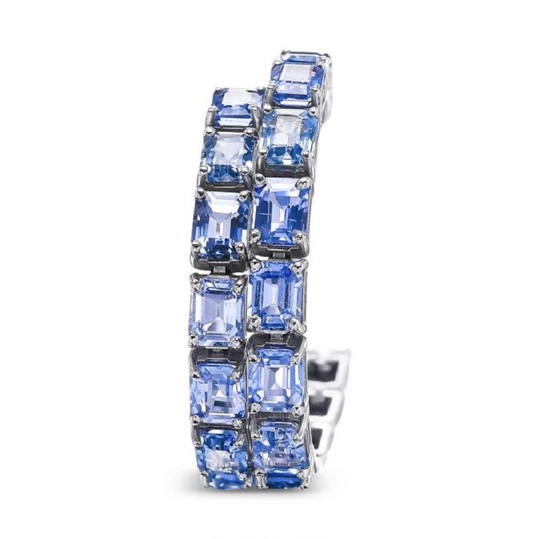 A truly one of a kind natural Sapphire bracelet, set with 33 Cut Cornered Rectangle Step Cut stones of 0.54 - 0.58 ct each!
The bracelet will stand out in any occasion and is a wonderful gift for yourself or your loved one.
Only 1 in stock - NO