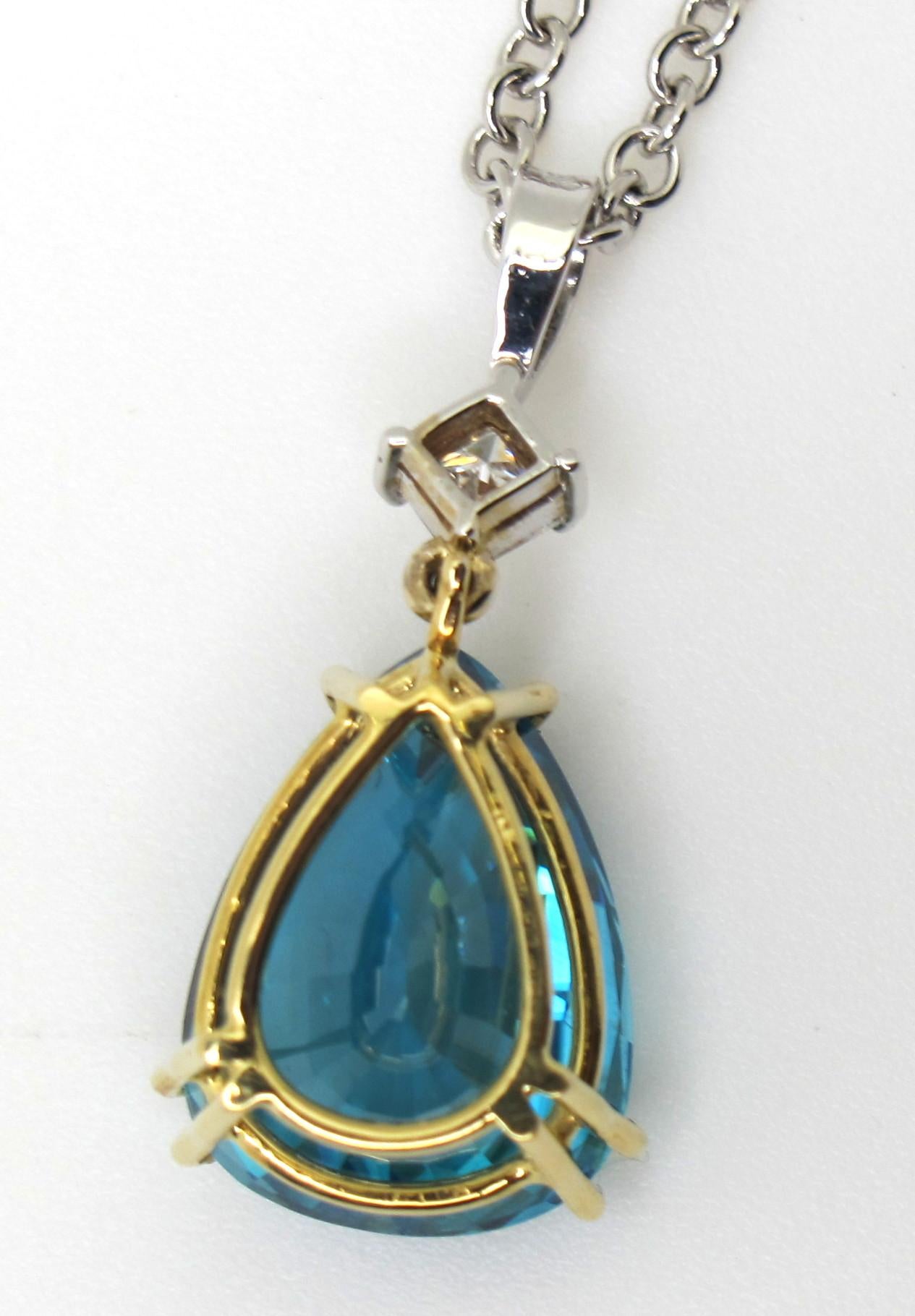 Pear Cut 18.57 ct. Blue Zircon Pear / Teardrop, Diamond, 18k White Gold Pendant Necklace