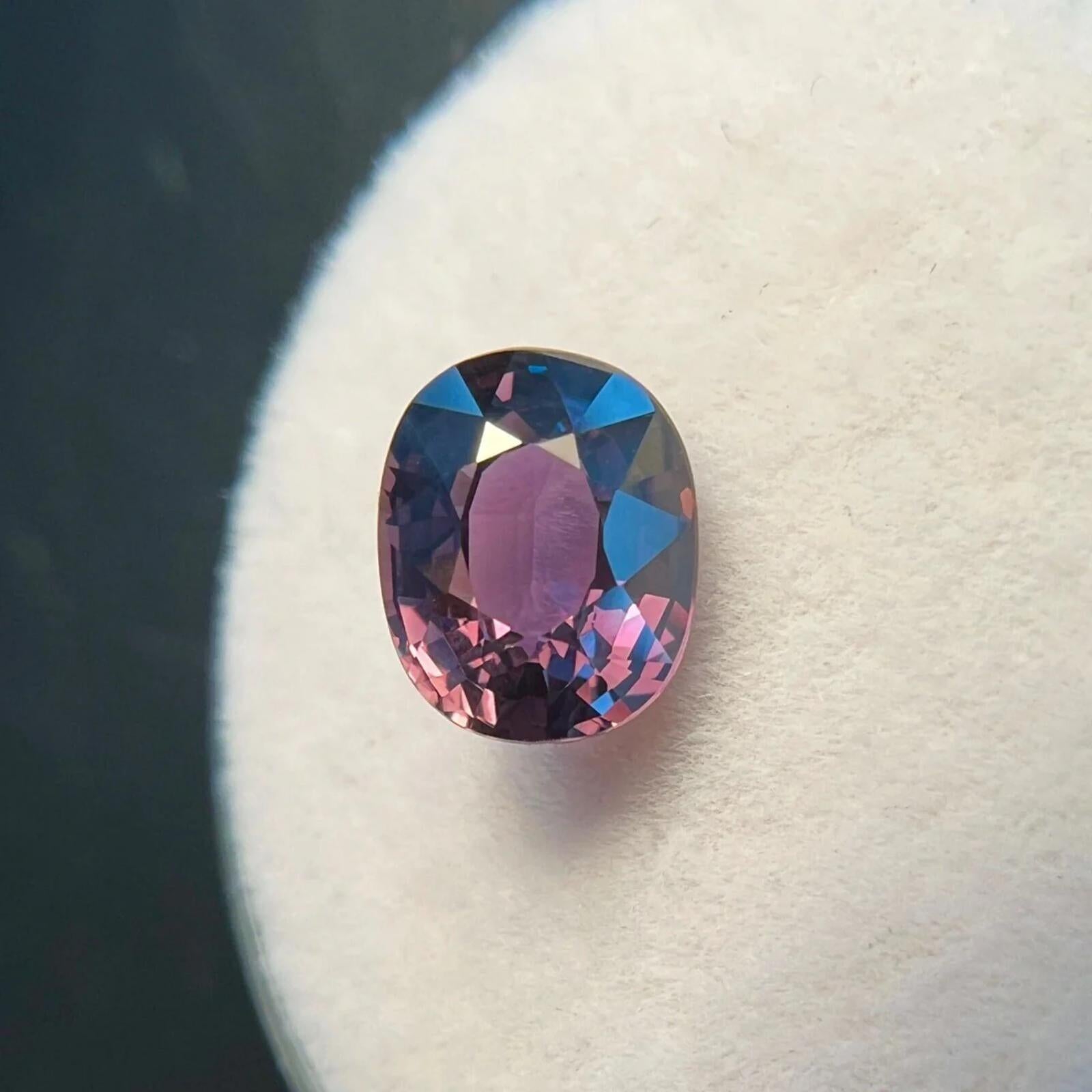 1,85ct Cambio de color zafiro rosa púrpura sin tratar rara gema oval 7,5x6mm VVS Corte oval en venta
