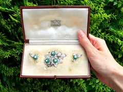 Vintage 1.85 Carat Emerald and 7.10 carat Diamond Jewellery Set
