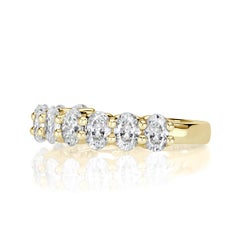 Fede nuziale con diamante taglio ovale da 1,85ct in oro giallo 18k