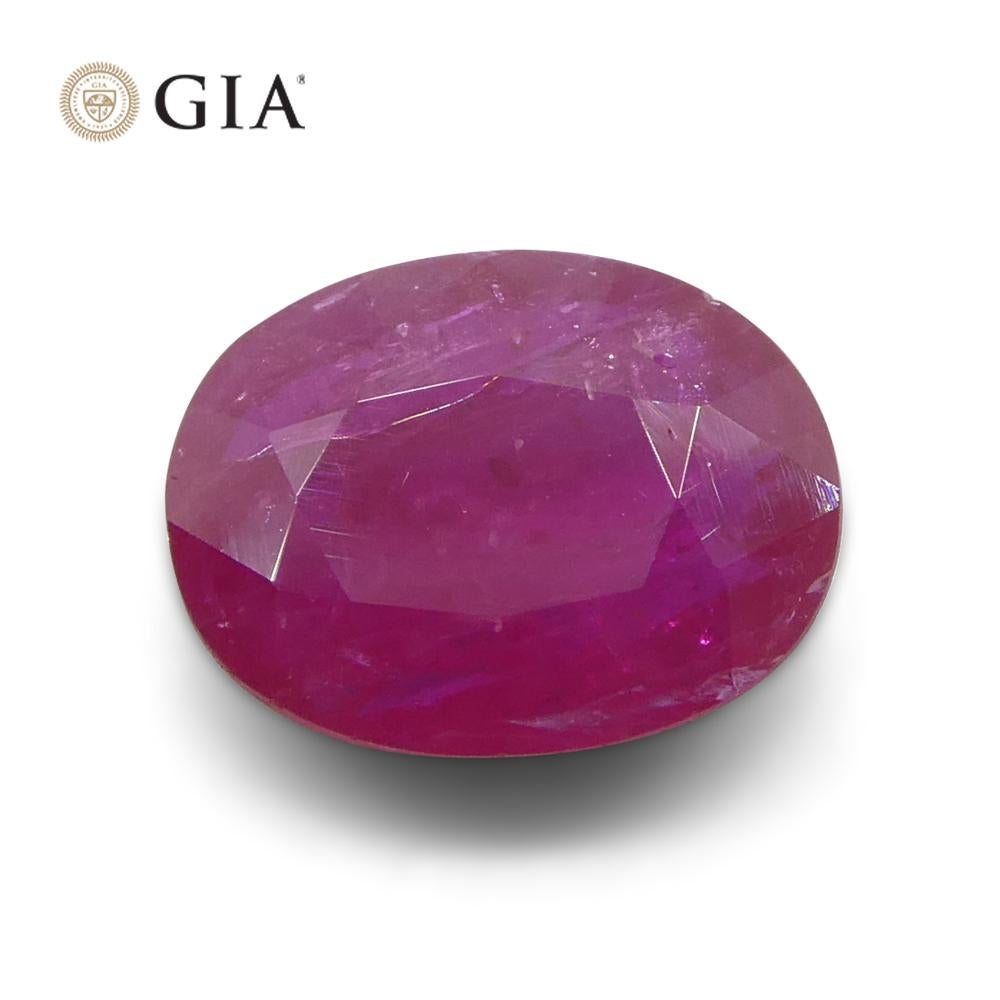 1.85ct Rubino ovale rosso violaceo certificato GIA Mozambico in vendita 4