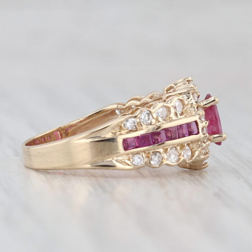 da uomo o donna Anello aureolato con diamante e rubino da 1,85 carati in oro giallo 14k, misura 6,25. in vendita