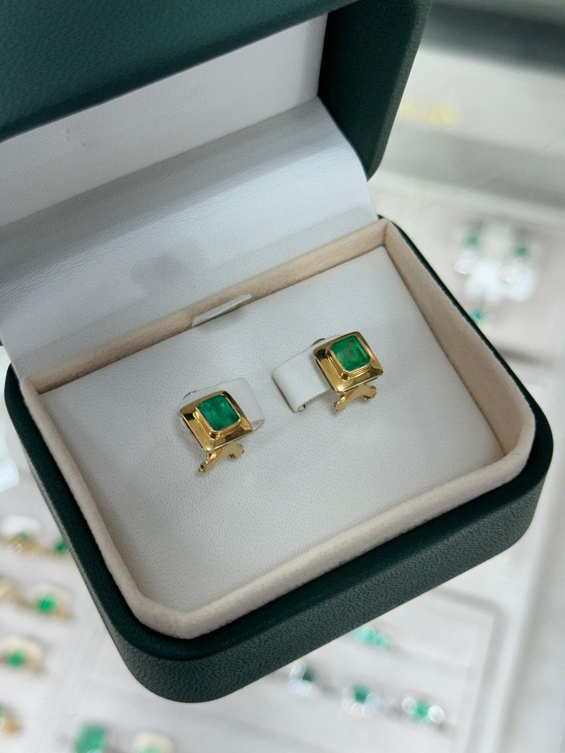 1.85tcw 18K Medium Vivid Green Colombian Emerald Stud Earrings, Bezel Set For Sale 2