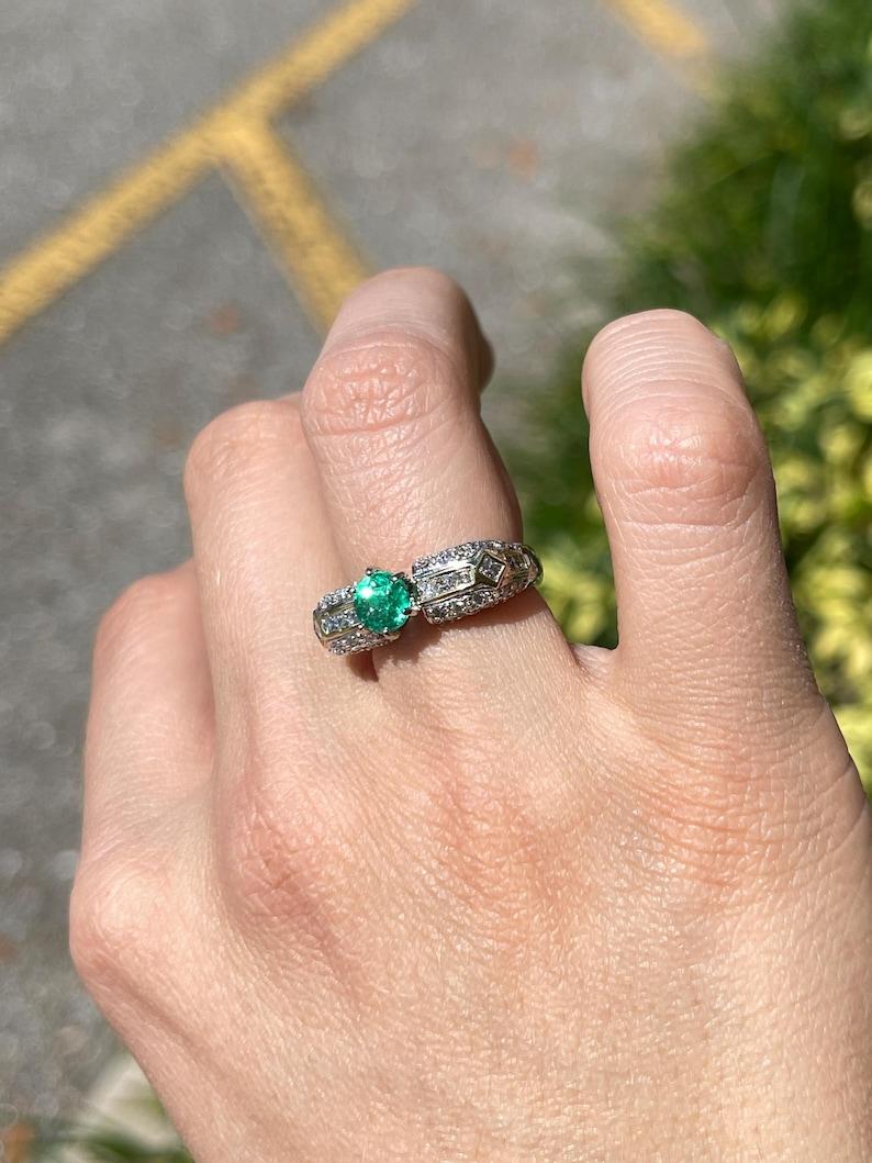 1.85tcw 18K Round Colombian Emerald & Diamond Accent Ring - Six Prong Set In New Condition For Sale In Jupiter, FL