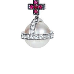 Pendientes Cetro de Sibarita en Oro Blanco con Diamantes Blancos, Rubíes y Perla