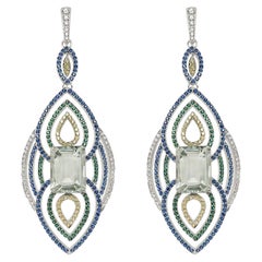 Boucles d'oreilles en or blanc 18,6 carats avec Amyethest verte, saphir et péridot