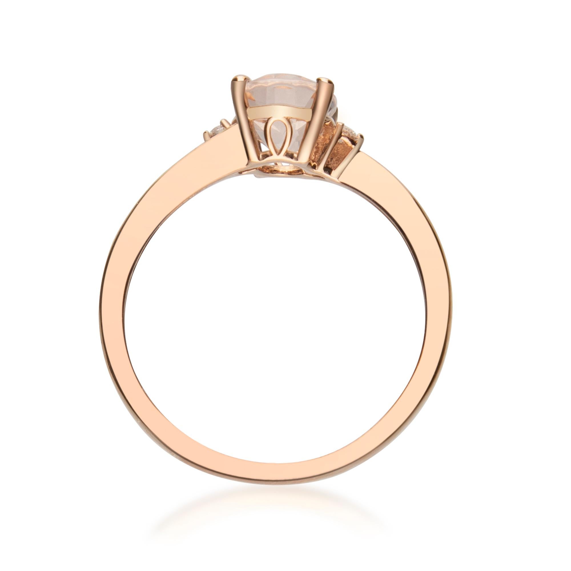 1.86 Carat Oval Cut Morganite Diamond Accents 14K Rose Gold Ring In New Condition For Sale In New York, NY