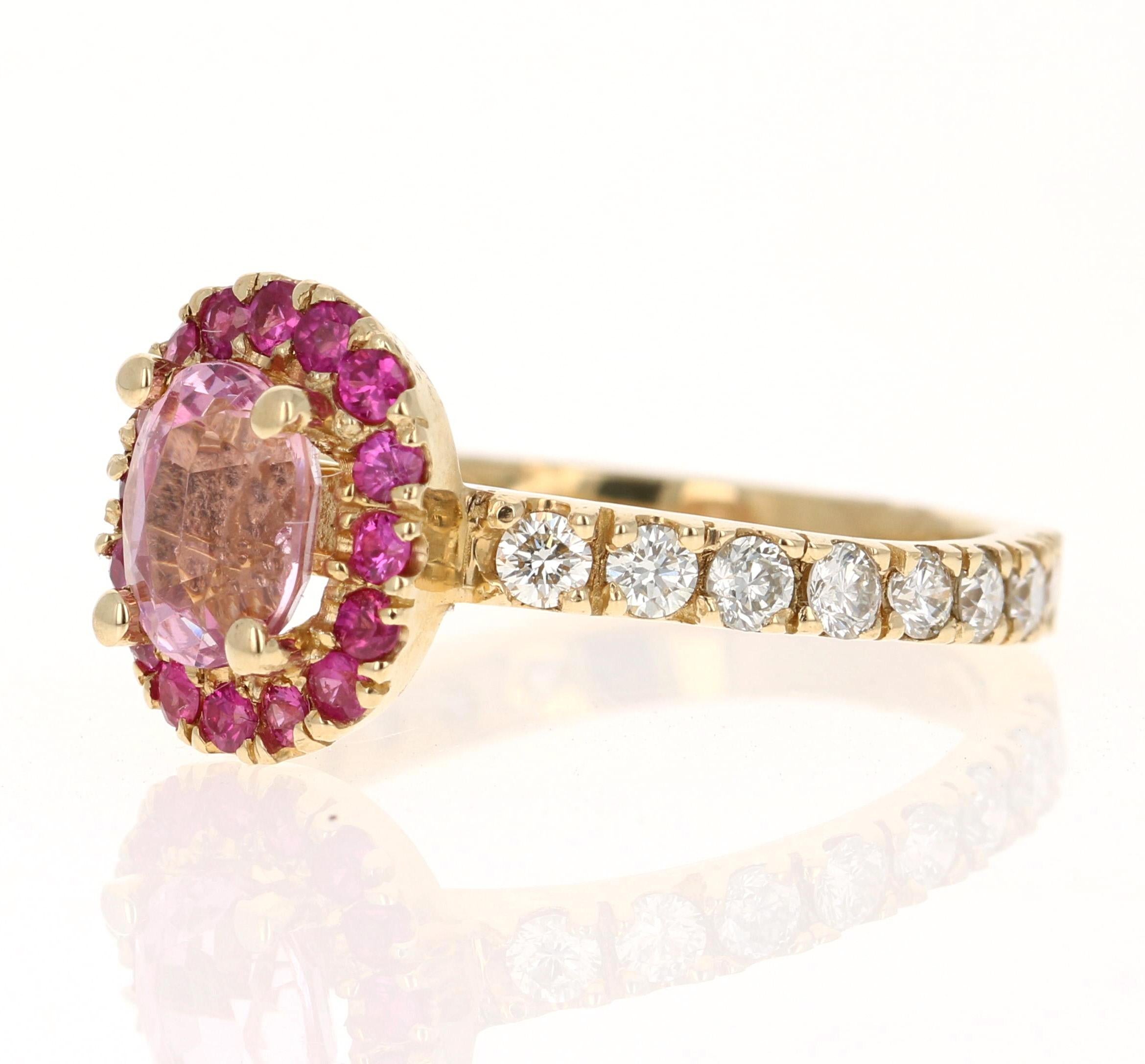 1.86 Karat Rosa Saphir Diamant 14 Karat Gelbgold Verlobungsring (Zeitgenössisch) im Angebot