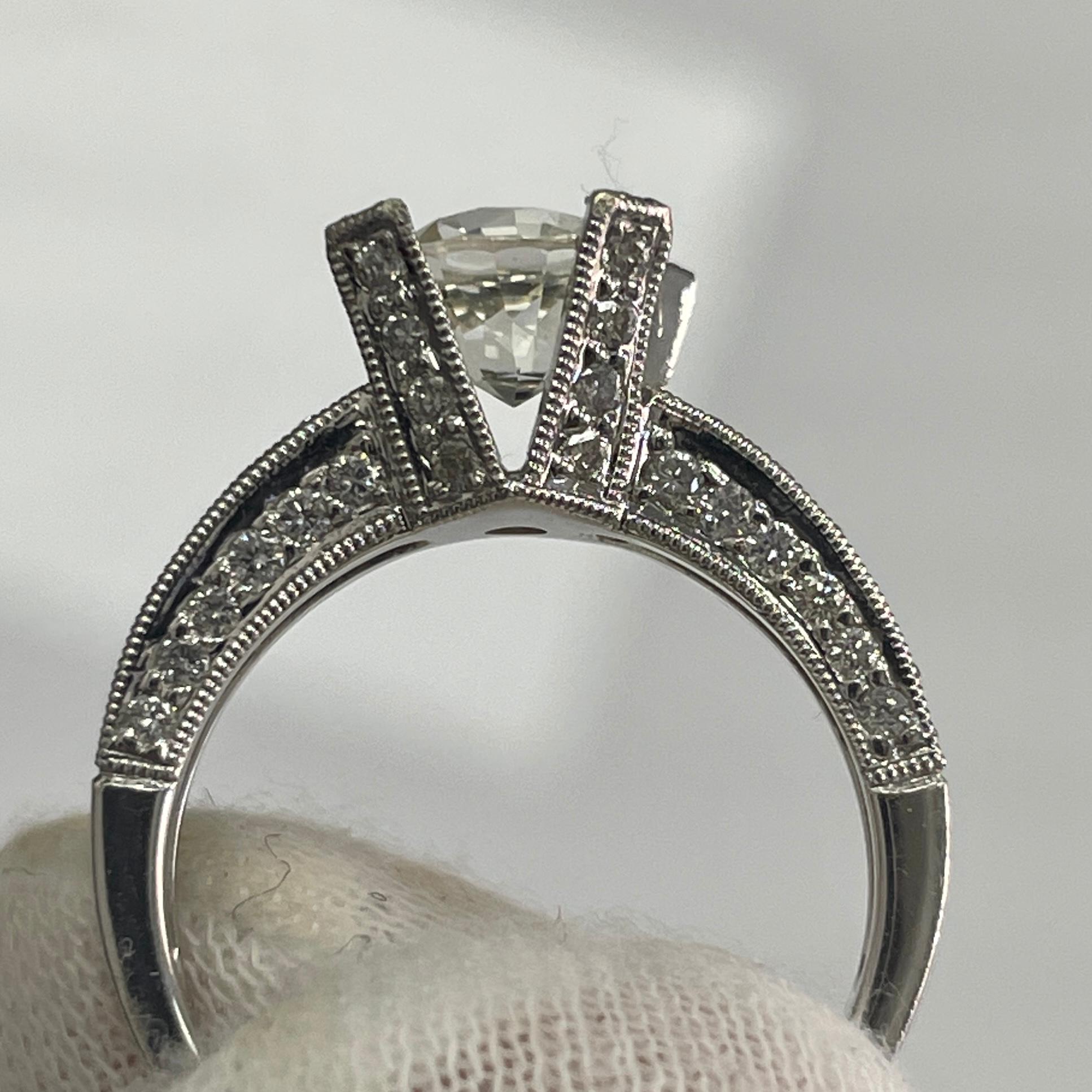 1.86 Carat White Sapphire & Diamond 14K White Gold Ring In New Condition For Sale In New York, NY