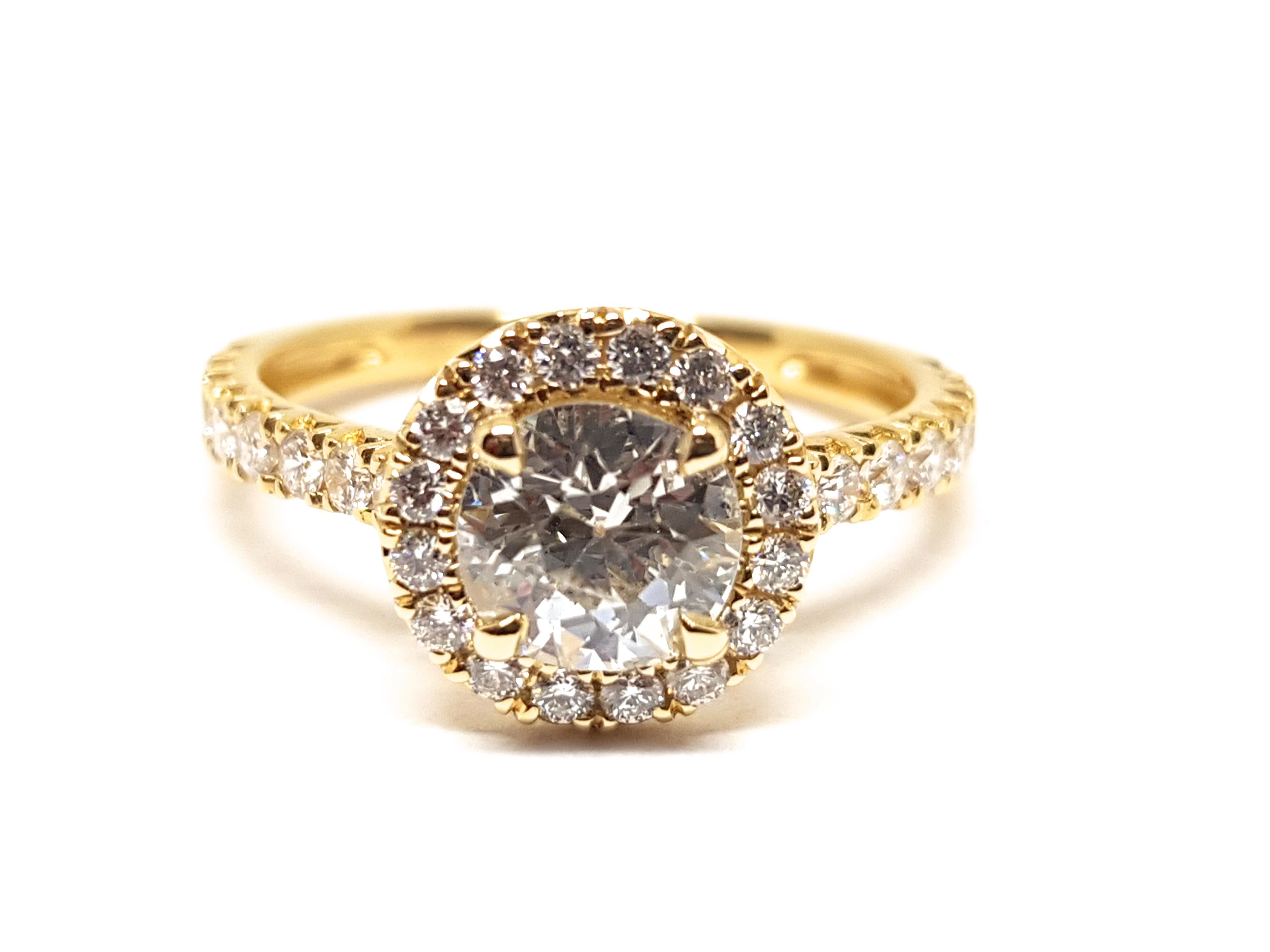 Round Cut 1.86 Carat Yellow Gold White Diamond Engagement Ring