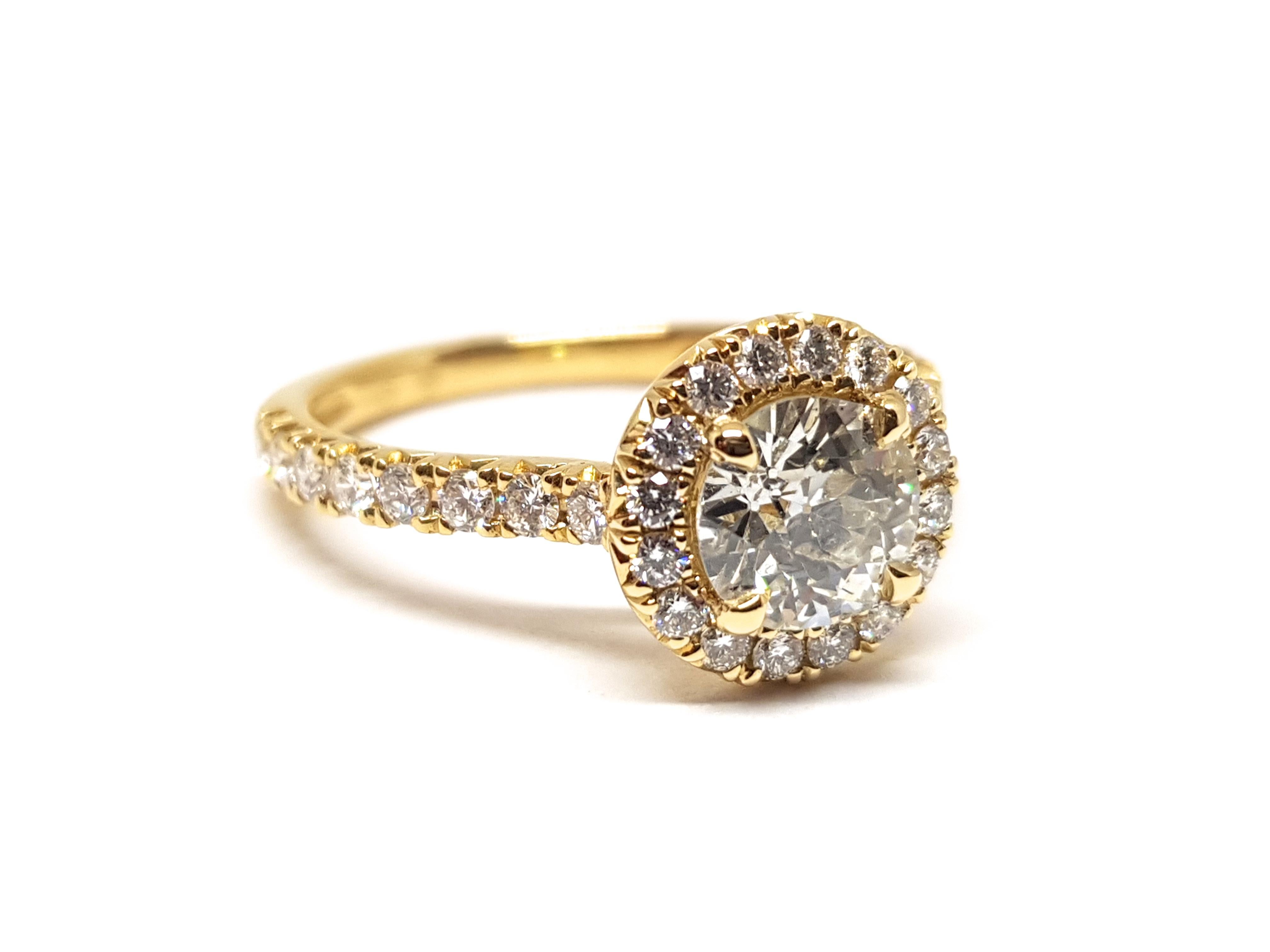 Women's 1.86 Carat Yellow Gold White Diamond Engagement Ring