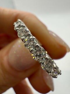1.86 carats eternity diamond ring in 18KT gold wedding band