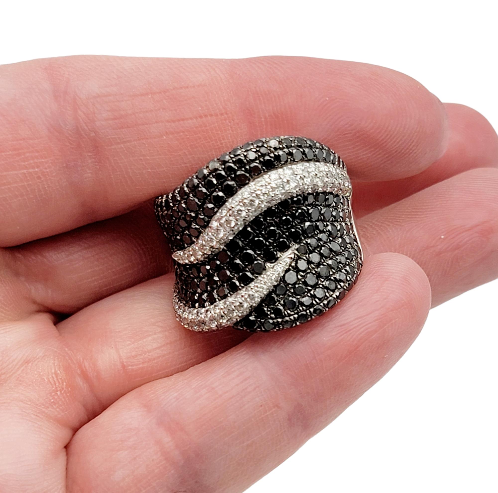 1.86 Carats Total Black and White Pave Diamond Wave Wide Band Ring in White Gold For Sale 5