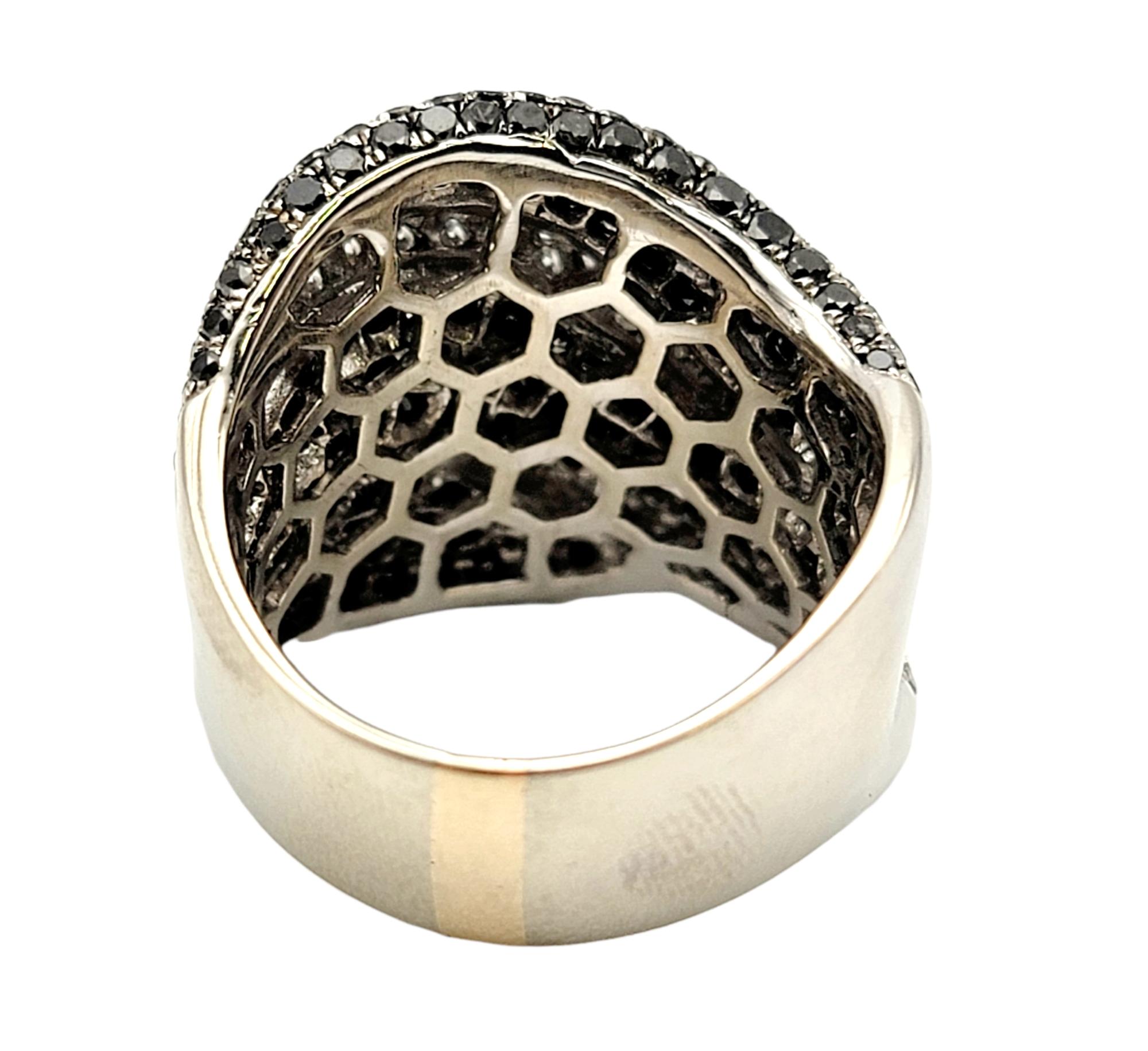 1.86 Carats Total Black and White Pave Diamond Wave Wide Band Ring in White Gold In Good Condition For Sale In Scottsdale, AZ