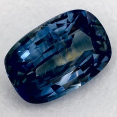 1.86 Karat Blauer Saphir Cushion Loser Edelstein