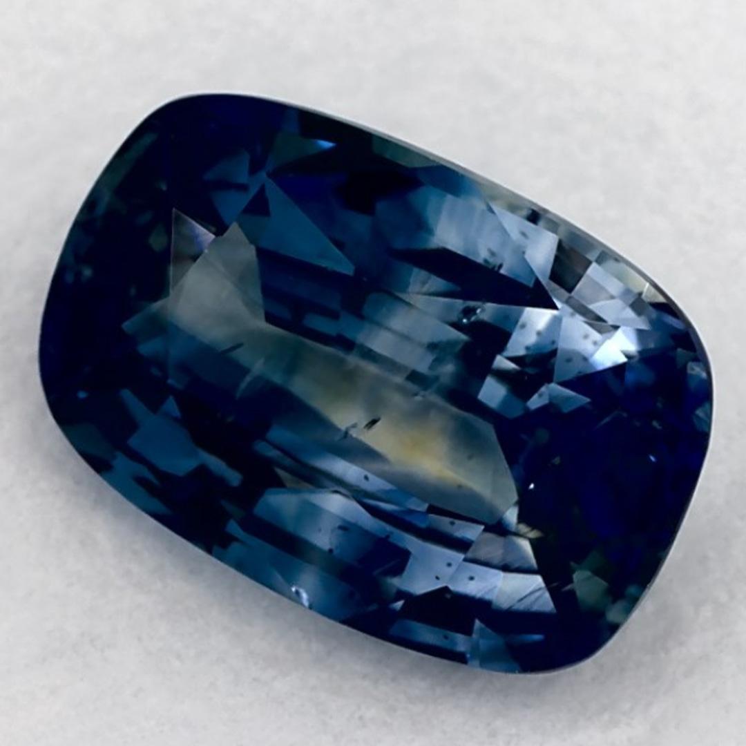 Taille coussin 1.86 Ct Blue Sapphire Cushion Loose Gemstone (pierre précieuse en vrac) en vente