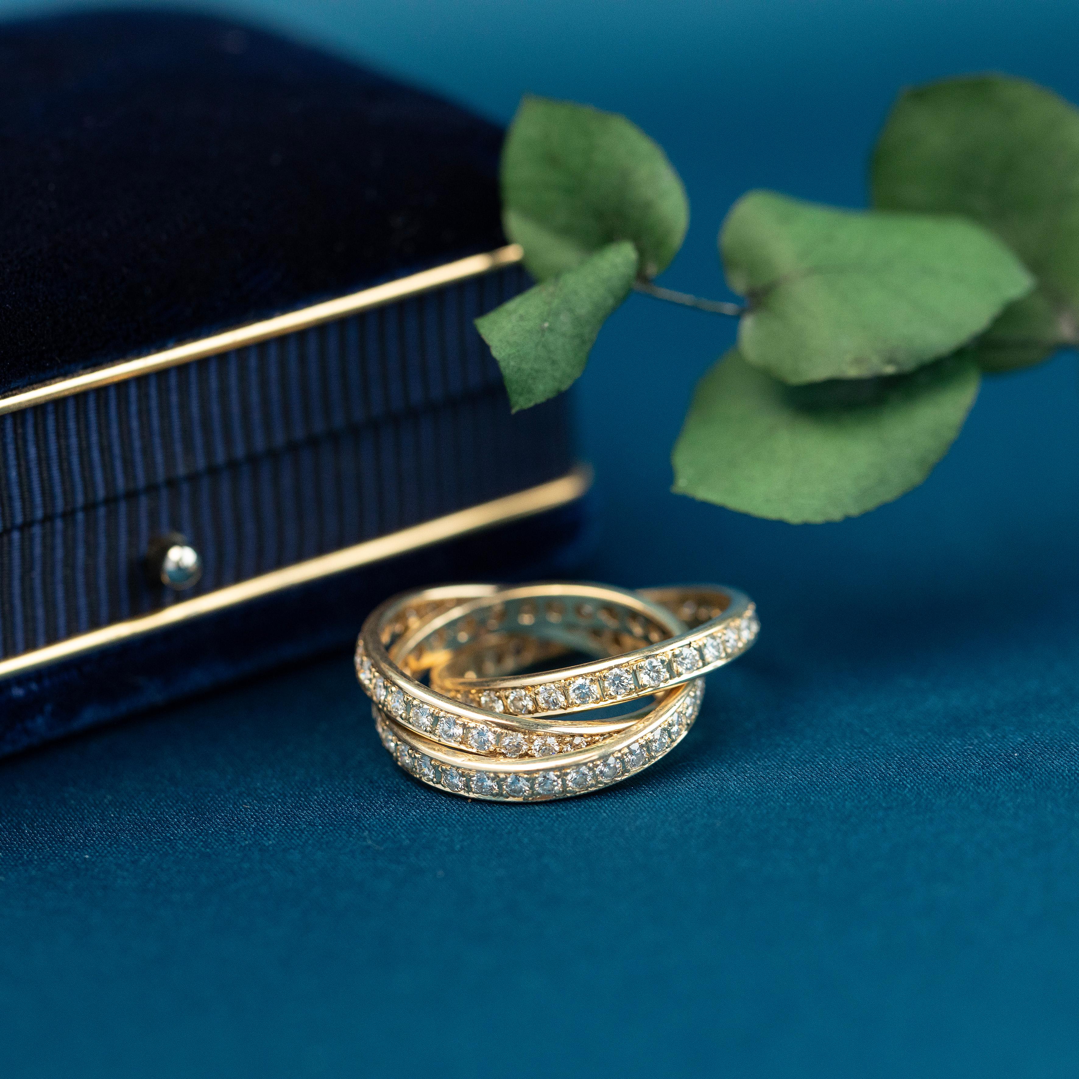 da uomo o donna Anello Trinity Rolling Eternity Bands con diamanti da 1,86 ctw, misura 5 US in vendita