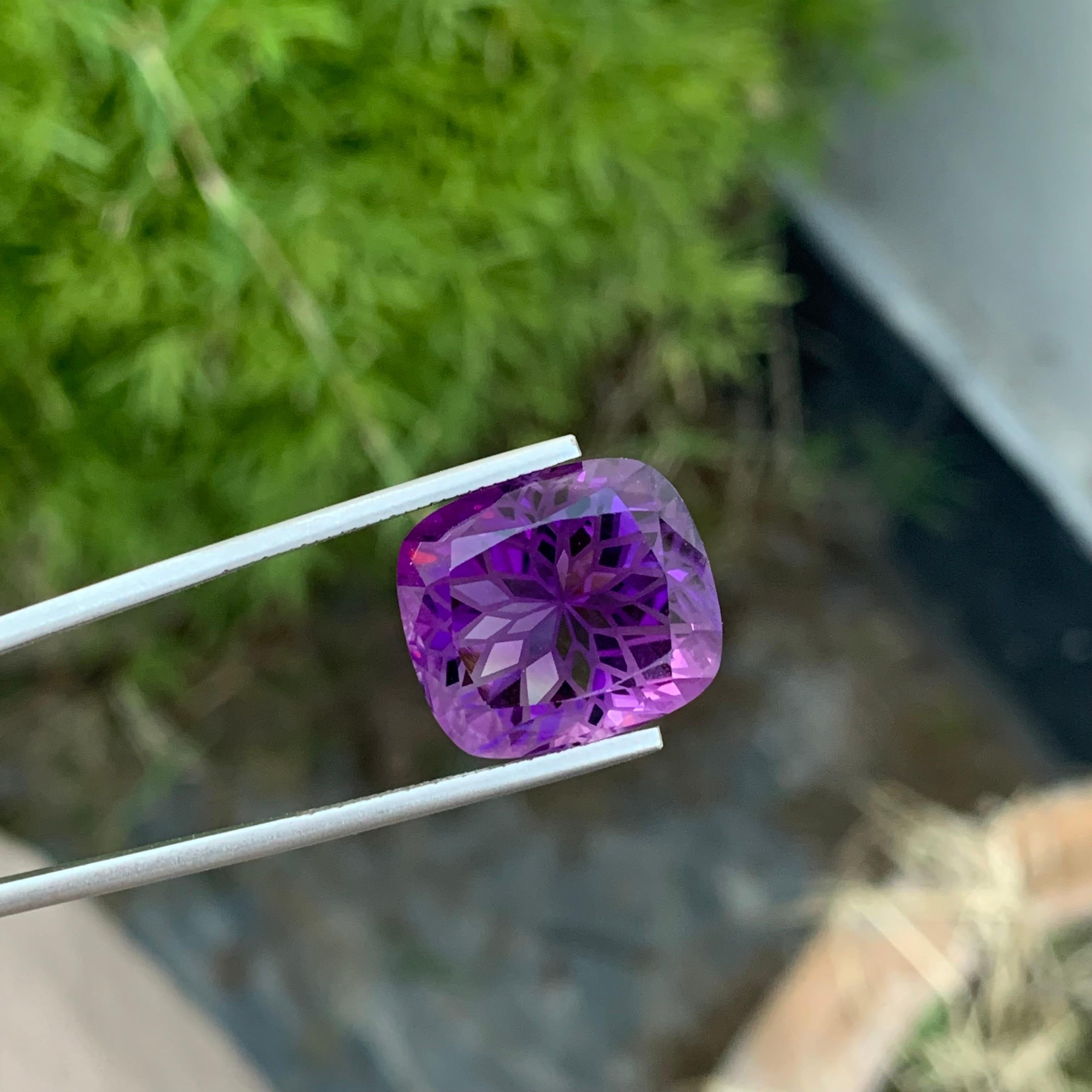 Cushion Cut 18.60 Carat Natural Loose Purple Amethyst Flower Cut Gem For Necklace  For Sale