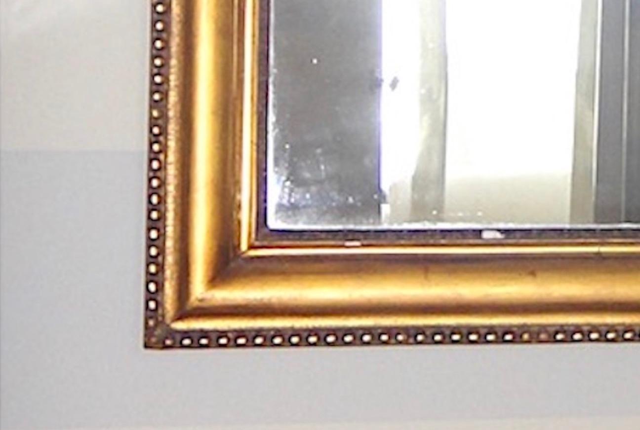 1860 English Georgian Gilded Mirror with Original Glass Mirror In Fair Condition In Los Angeles, CA