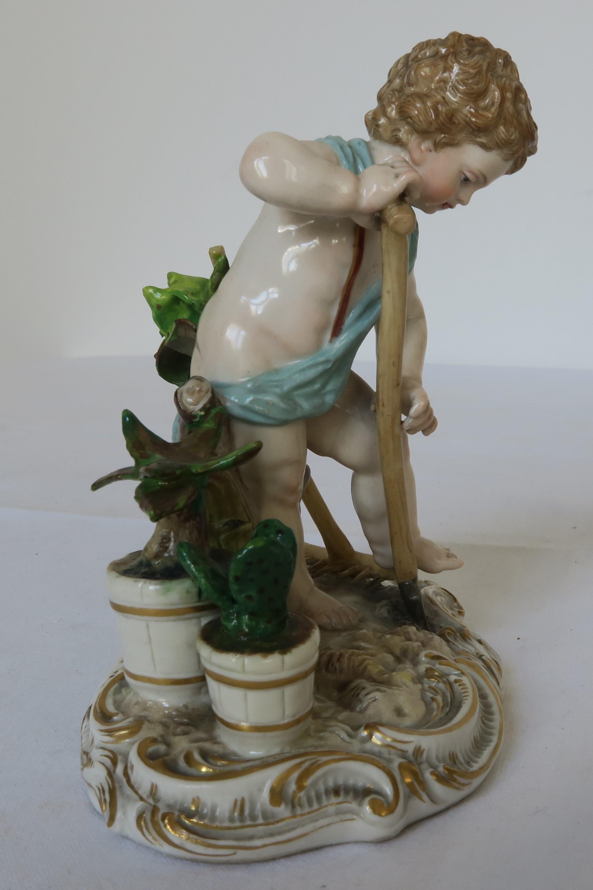 Fait main Figurine jardinière en porcelaine de Meissen de 1860 en vente