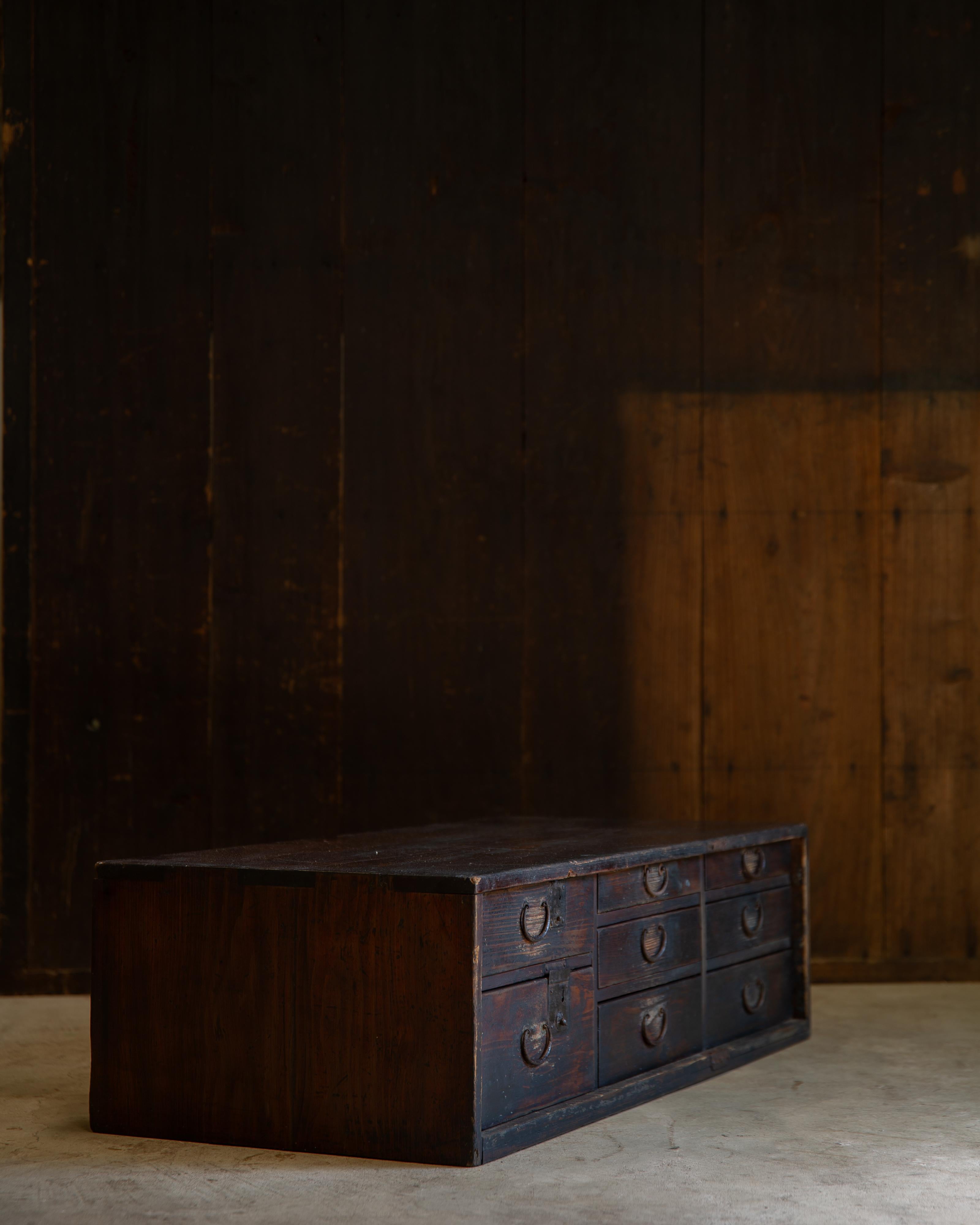 19th Century 1860s-1910s Meiji Japanese antique wabi sabi Urushi mid Tansu chest of drawers For Sale