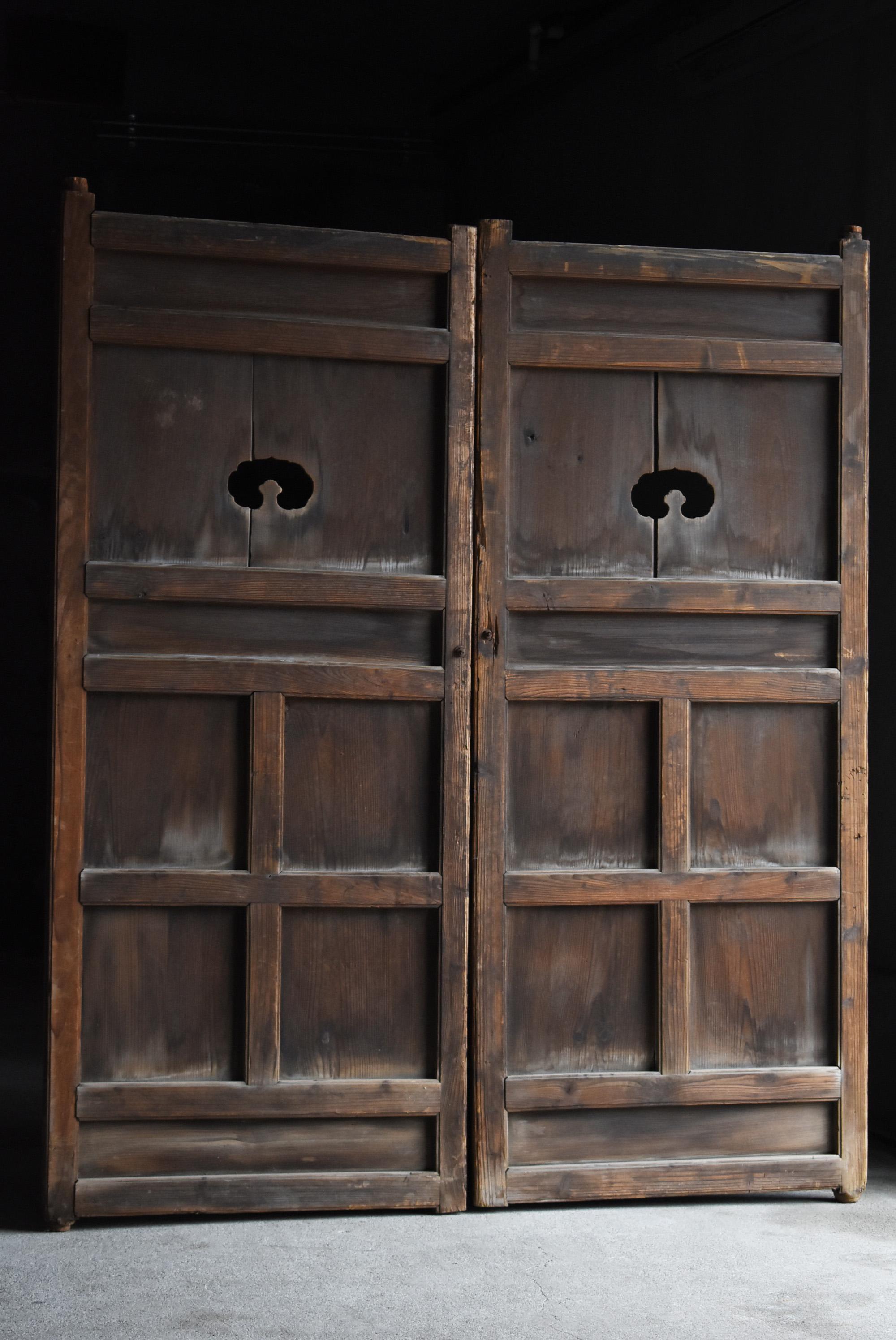 Cedar 1860s-1920s Japanese antique Wooden Double door [set] / architecture wabisabi   