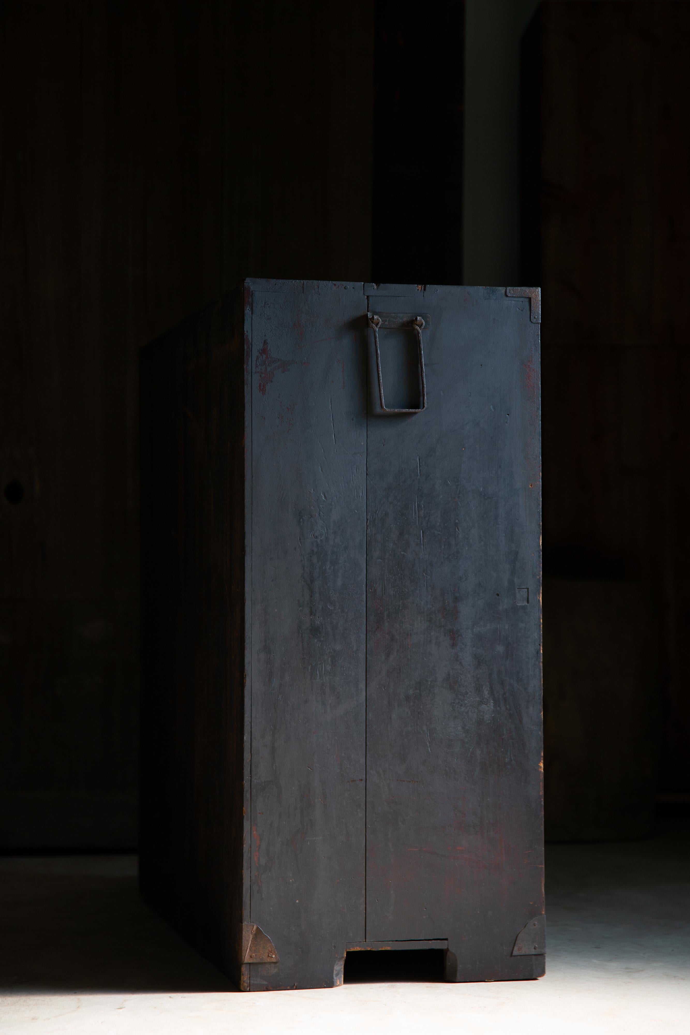 Wood 1860s-80s Japanese antique mid size Urushi Tansu chest of drawers, wabi sabi For Sale