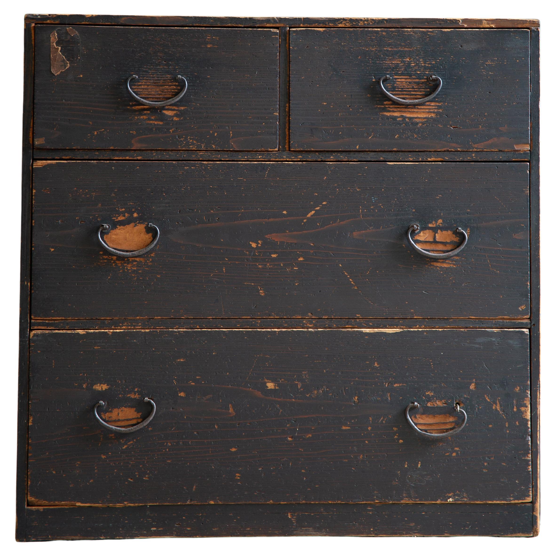 1860-80er Jahre japanische antike wabi sabi Schwarz Urushi Mitte Tansu Kommode