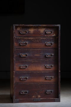 1860s-1910s Meiji Japanese antique wabi sabi Urushi mid Tansu chest of drawers