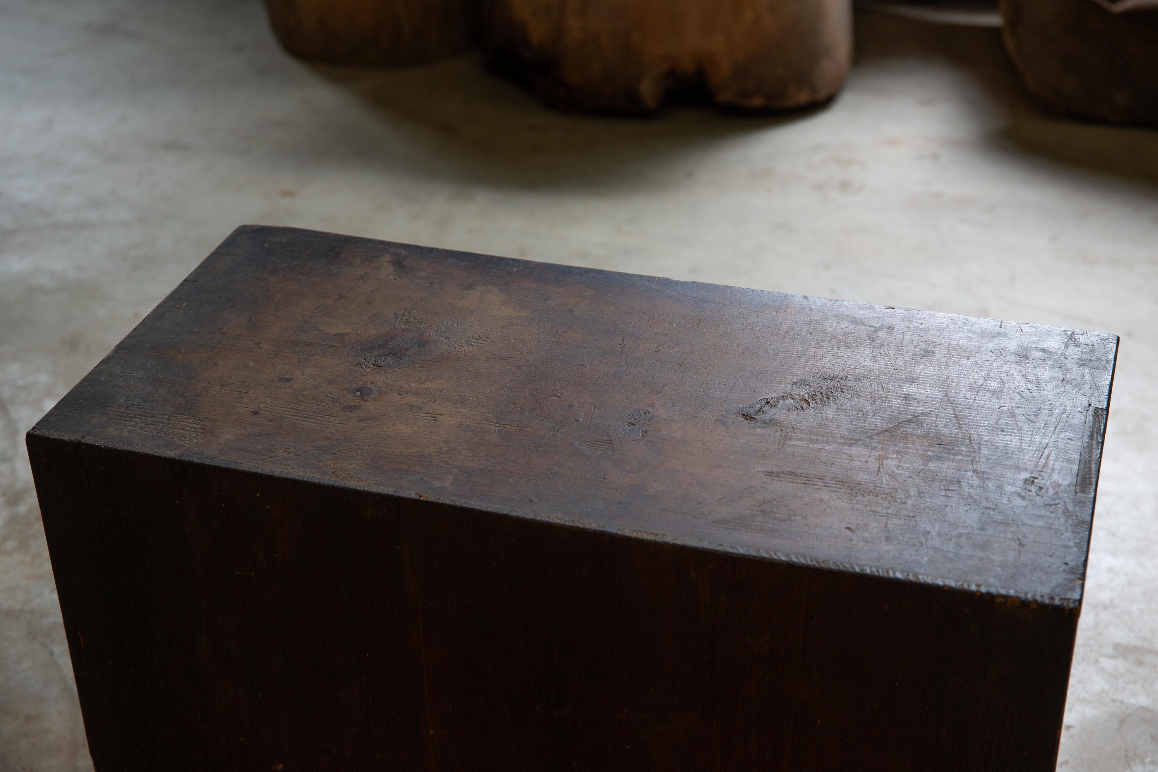 Cassettiera giapponese antica wabi sabi Urushi mid Tansu degli anni 1860-80 in vendita 7