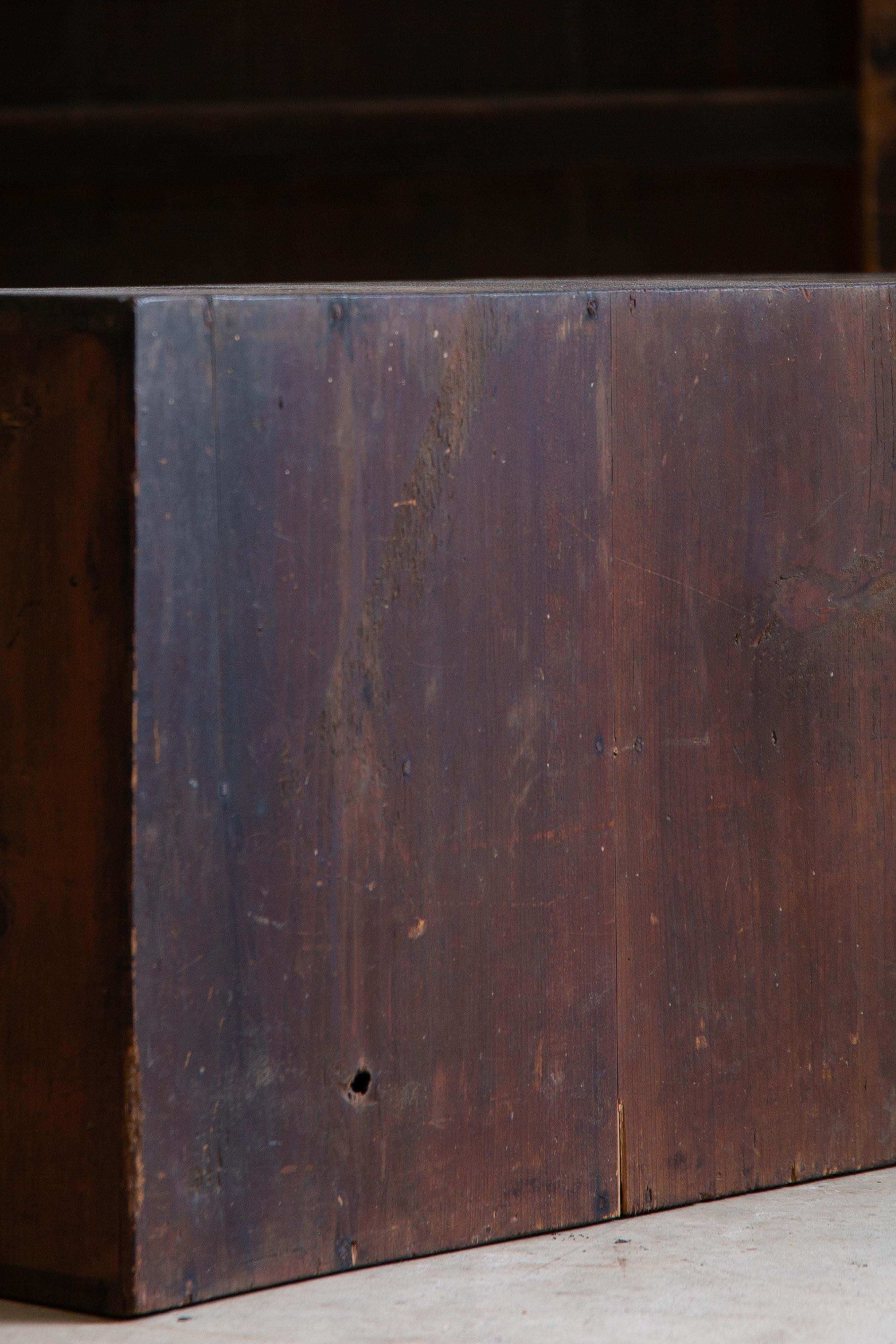Cassettiera giapponese antica wabi sabi Urushi mid Tansu degli anni 1860-80 in vendita 1