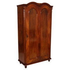 Österreichischer Biedermeier-Schrank aus Nussbaumholz, poliert mit Wachs, 1860er Jahre